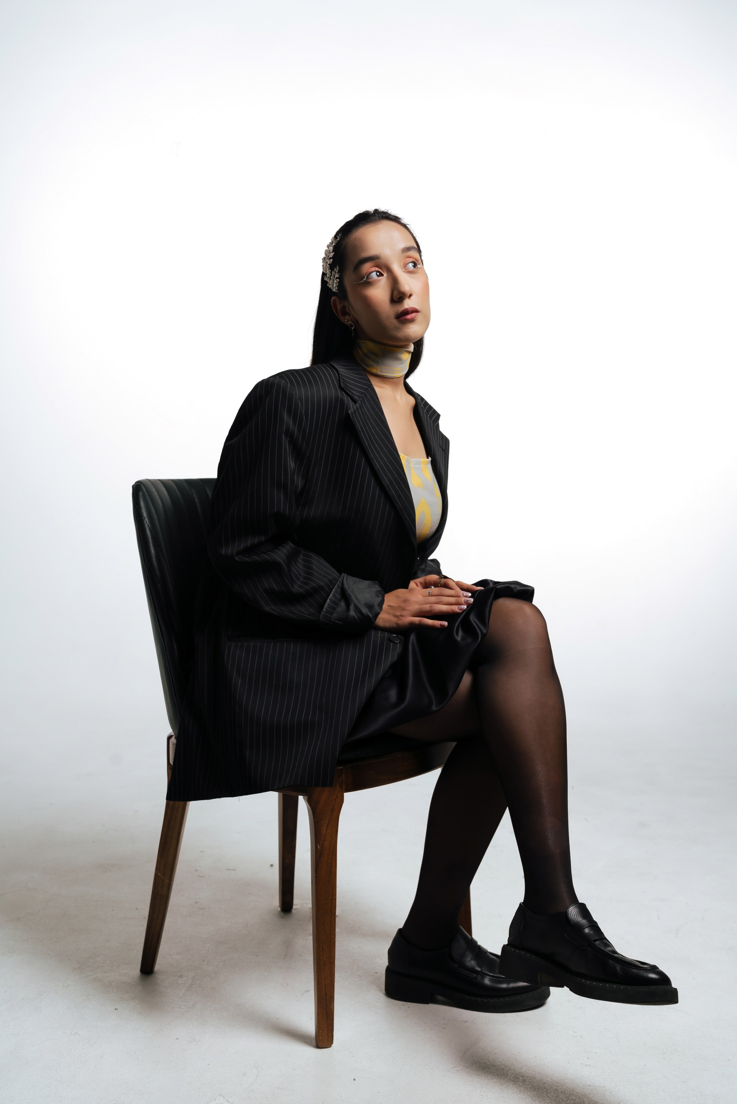 Бизнес-портрет на циклораме в Ташкенте. Фотограф в Узбекистане и Самарканде Джасур Марупов