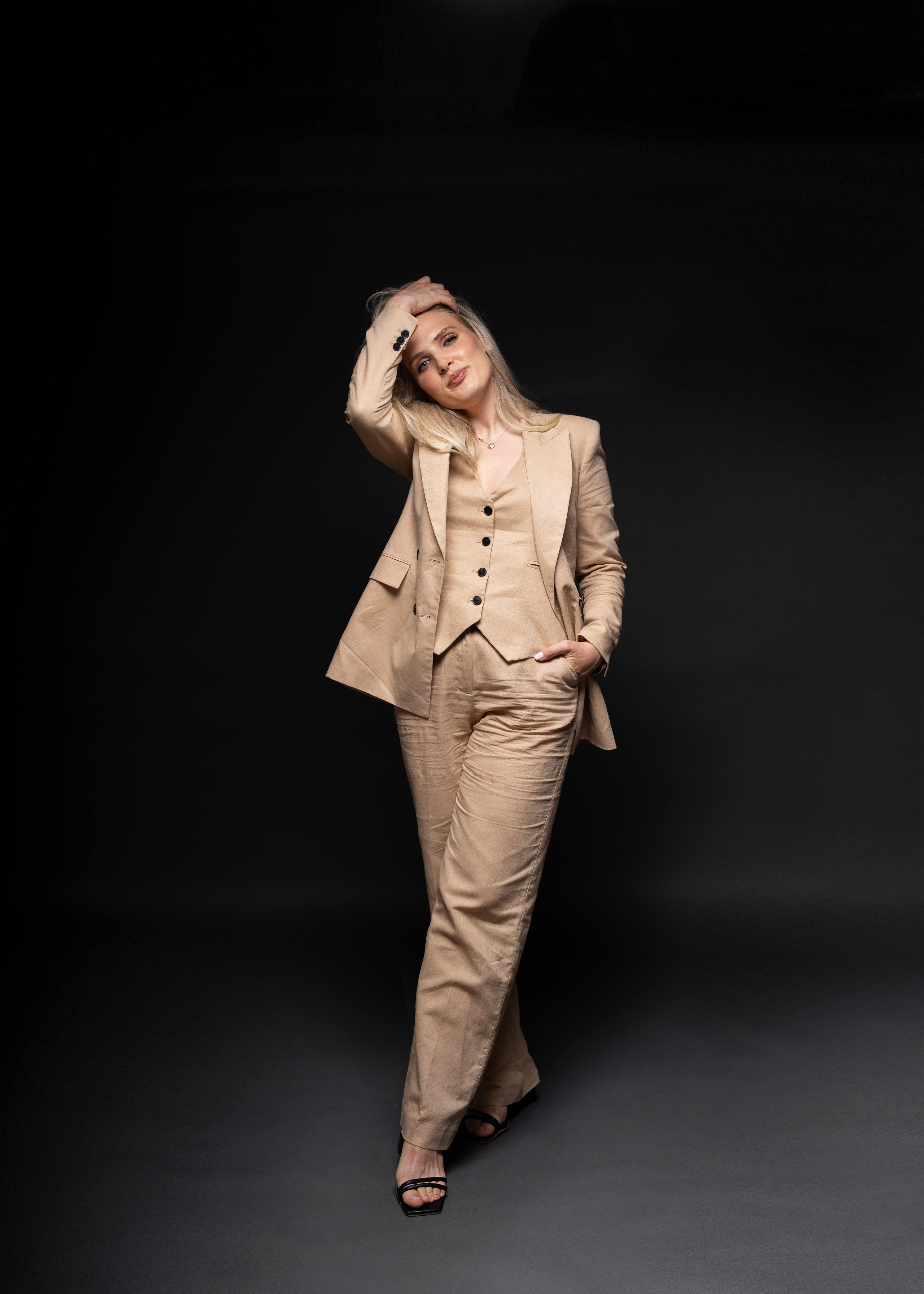 Yana. Family photographer in Sacramento | Sofia Pavenko