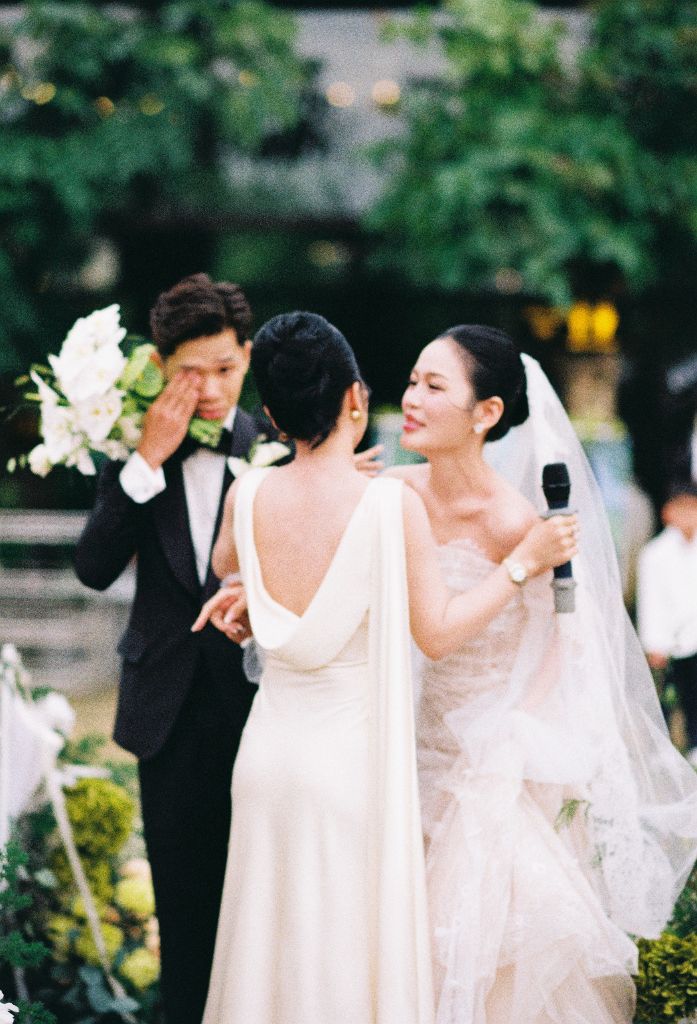 Nghĩa & Thảo. Cam Images