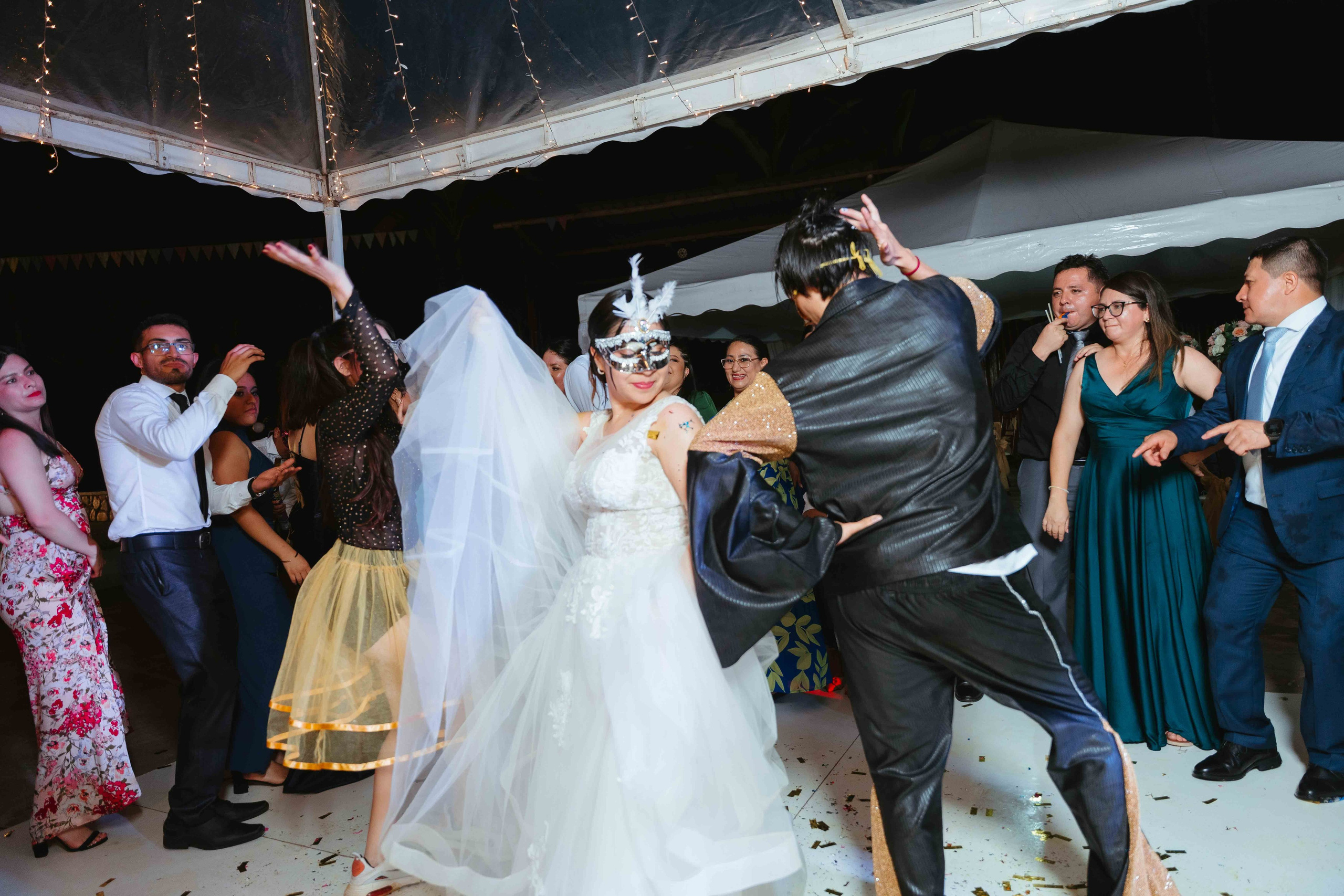 Jennifer y Vladimir. Fotógrafo de bodas en Loja Ecuador | Piero Alvarez PH
