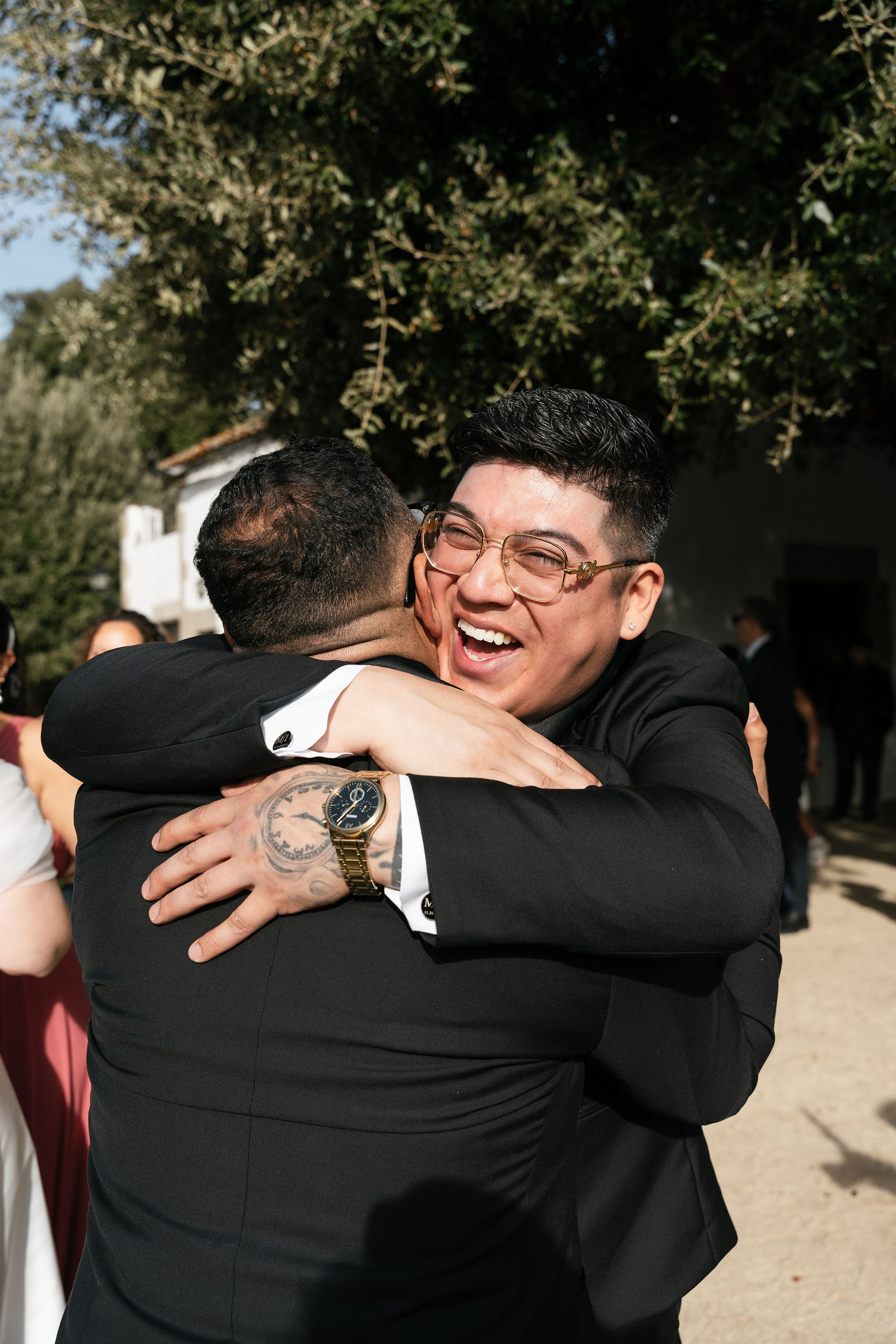 Donielle and Edwin. Fotógrafos de bodas de destino y creadores de contenido con base en España