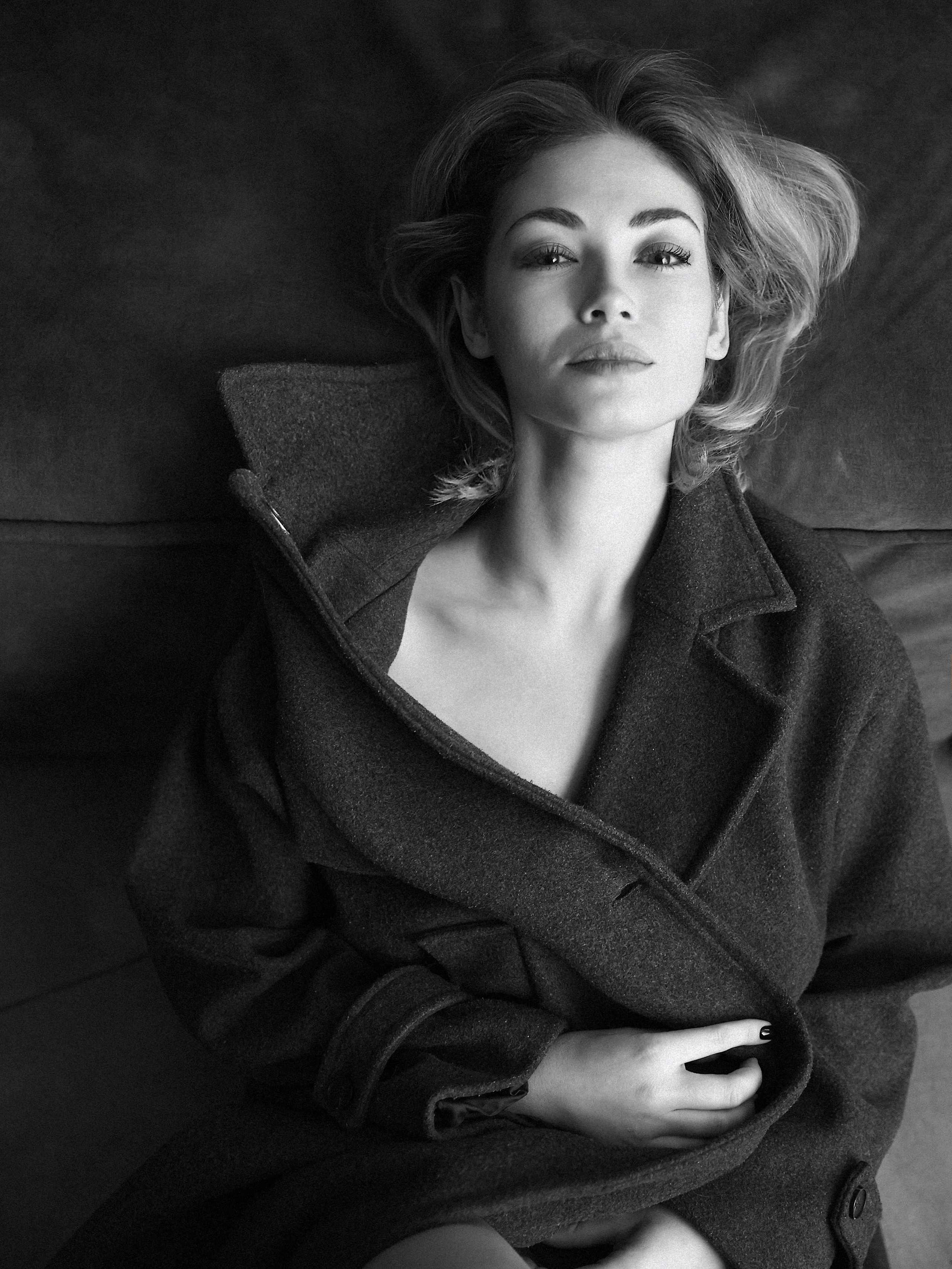 В тенях. Валерия Вартанова. Фотограф