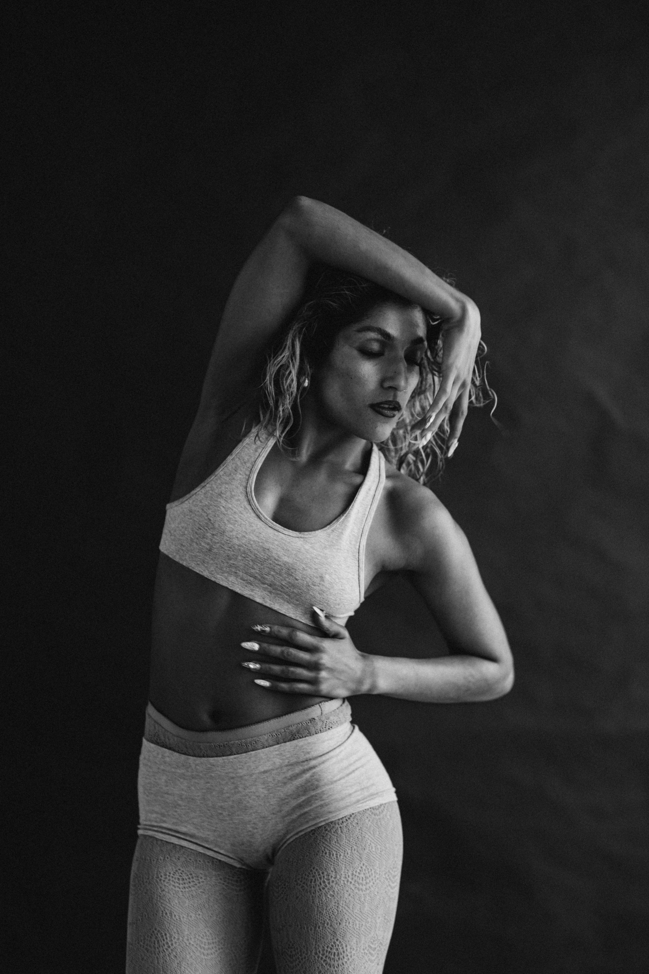 DANCERS. Victoria Olonen – Cinematic Portrait Artist | Helsinki & Europe
