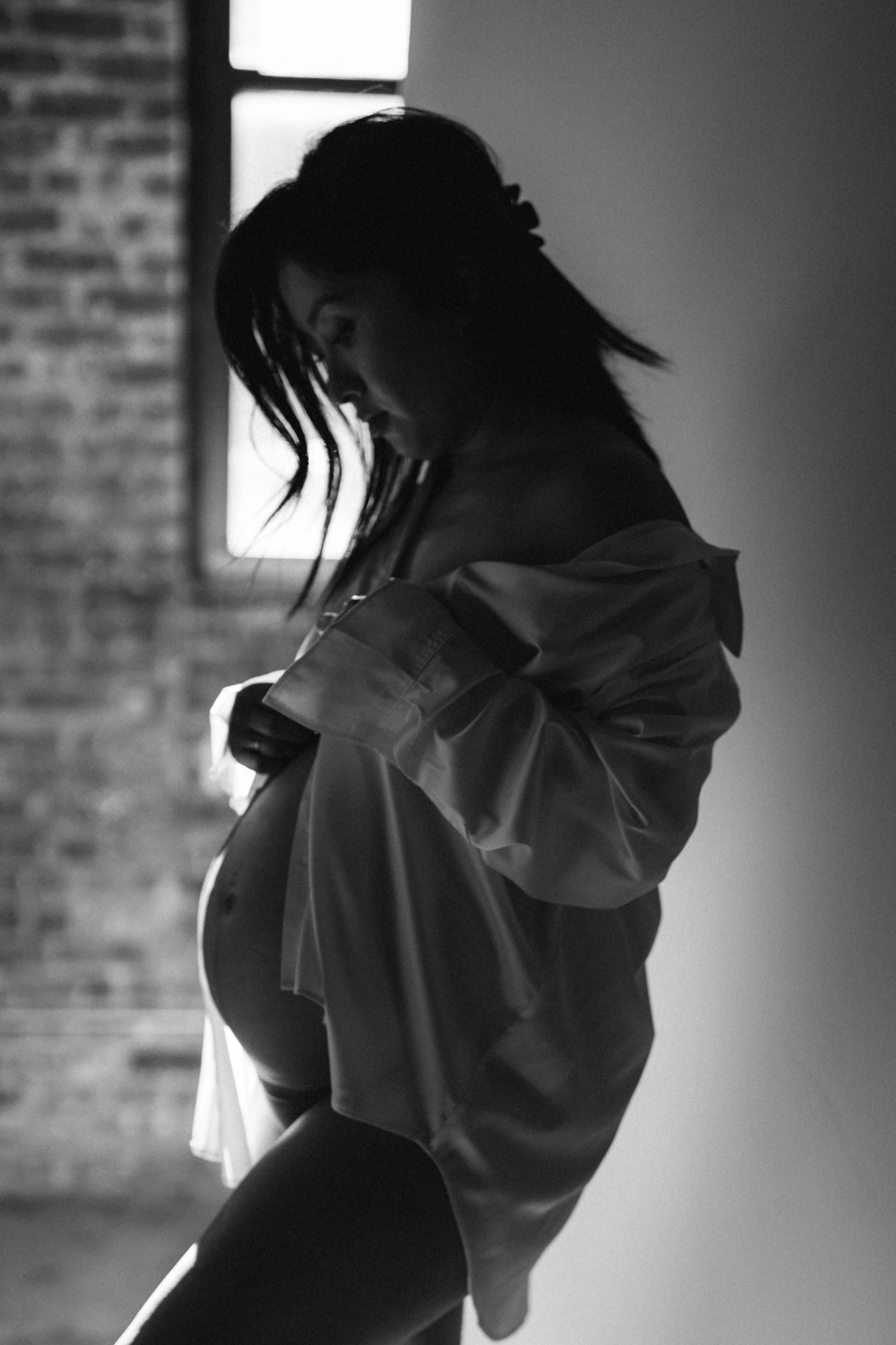 JJ. Modern maternity photographer in Long Island New York