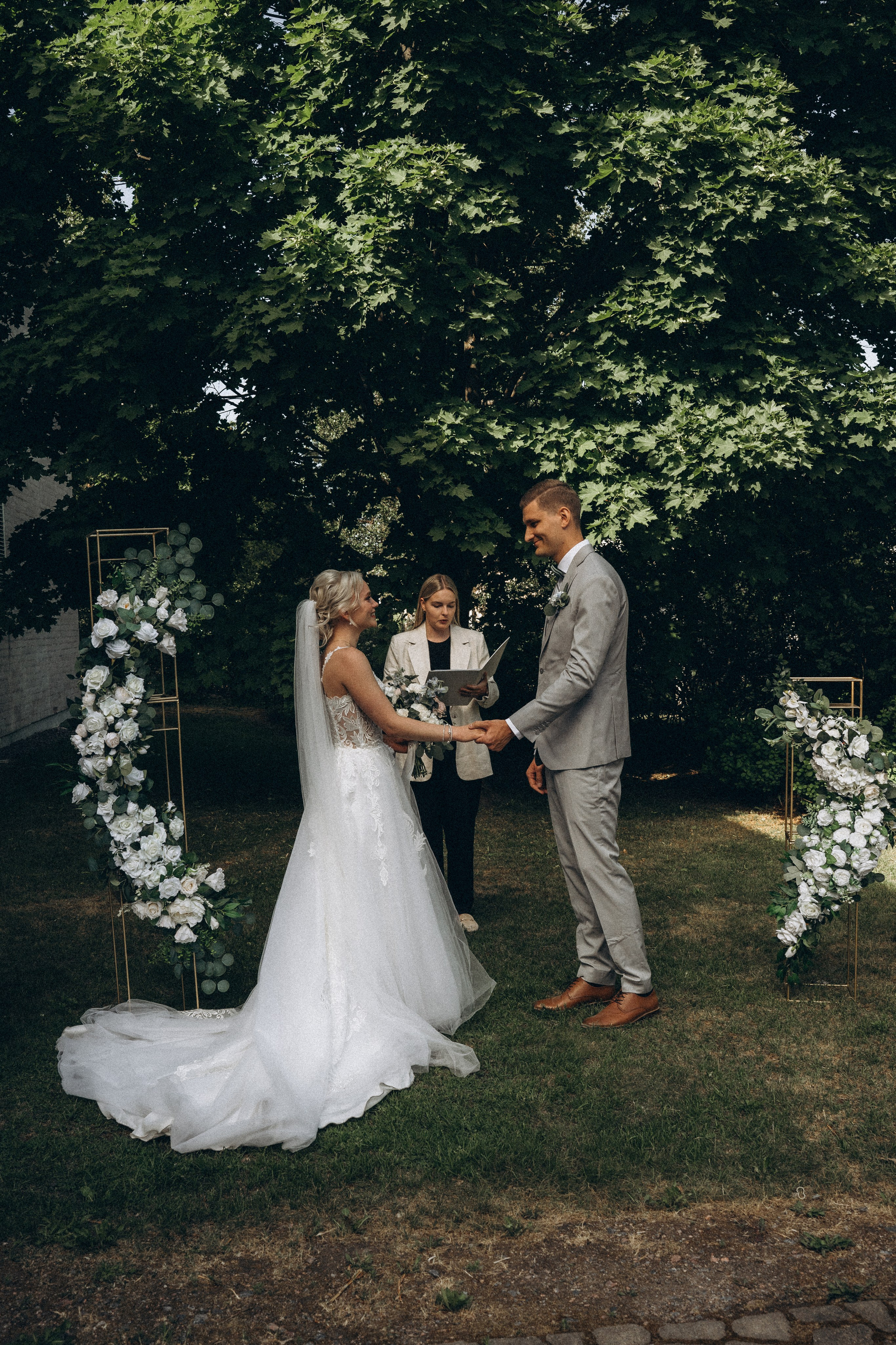 D&A wedding. Wedding and potrait photographer in Helsinki Vickan O