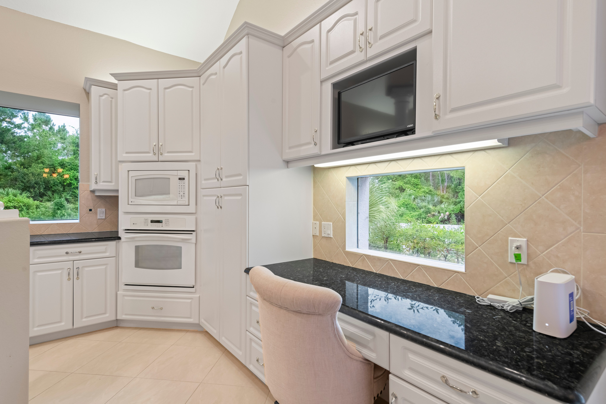 Riverbend Dr, Jacksonville Fl 32 207