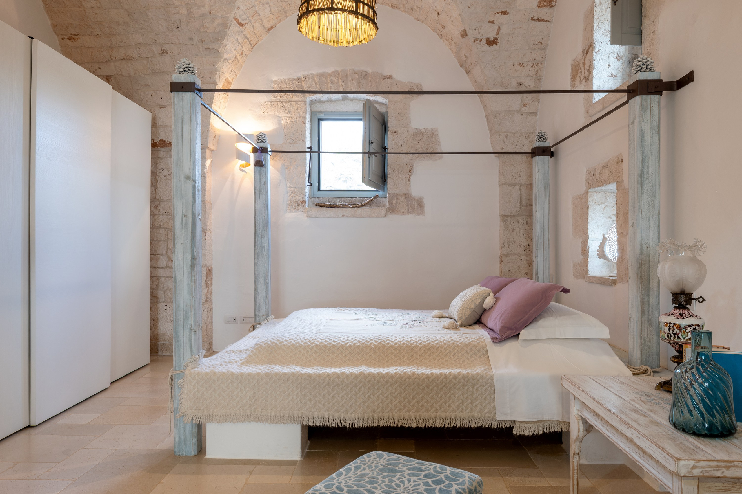 Hotels, B&B fotografie. Marco Greco Architectural and interiors photographer based in Apulia Italy Fotografo di architettura interni Puglia B&B Case vacanze Hotel