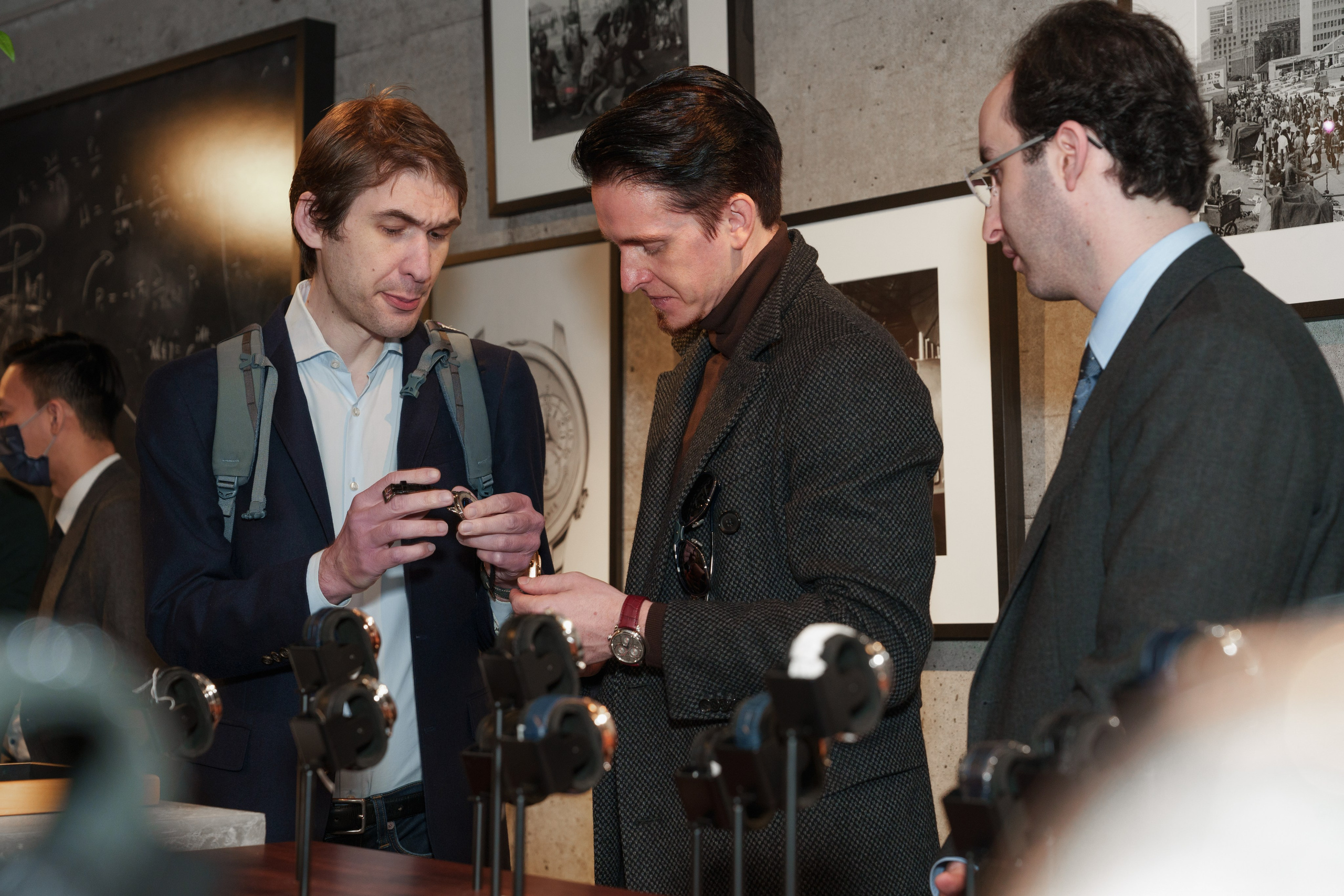 WATCHBOX. ФОТОГРАФ В ГОНКОНГЕ (СВАДЬБЫ, FASHION, СЕМЕЙНЫЕ, МЕРОПРИЯТИЯ, ФОТОПРОГУЛКИ)