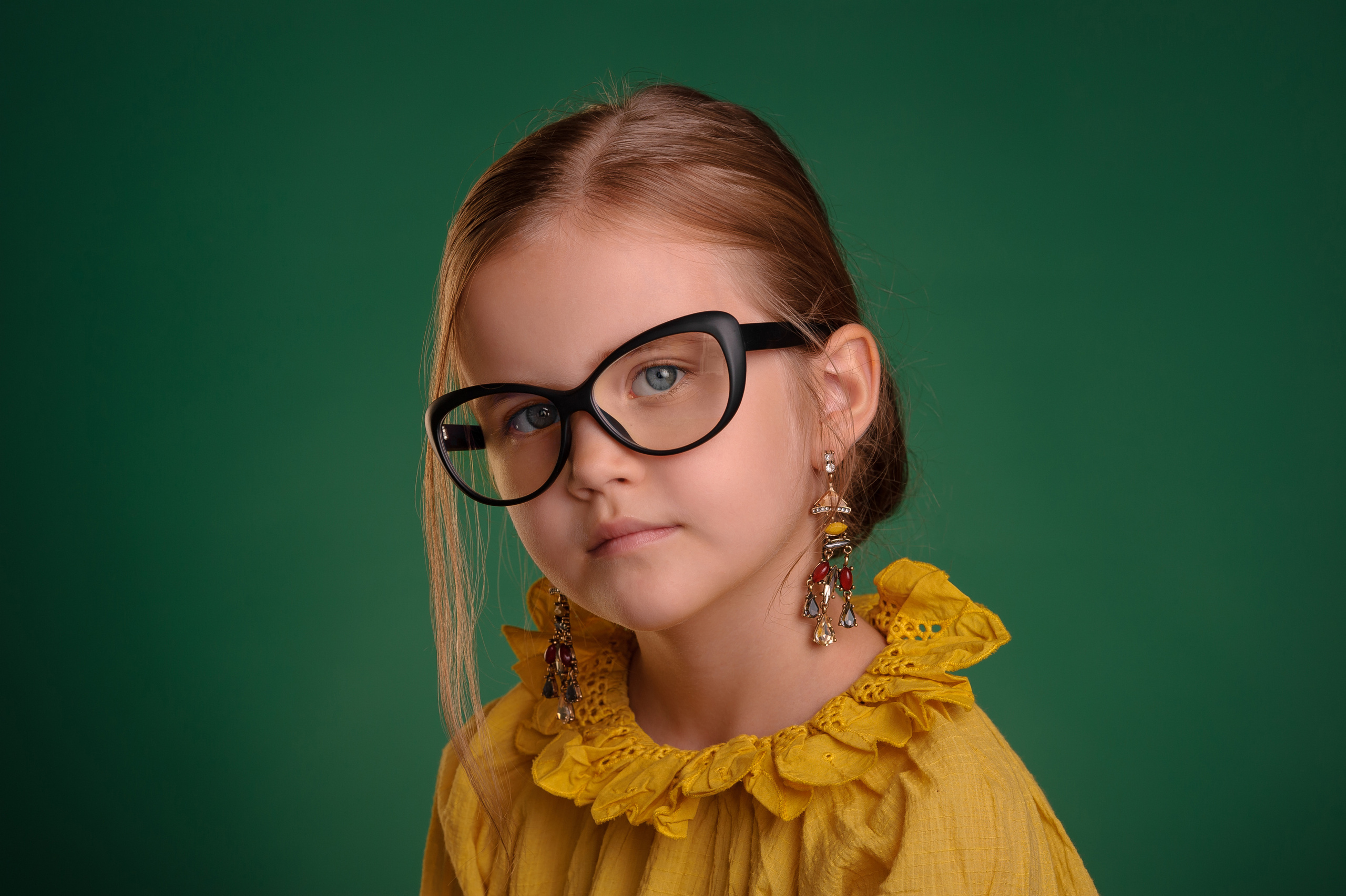 Студийный Портрет Дашки. Семейный фотограф в Кишинёве THOMAS SHTIFT