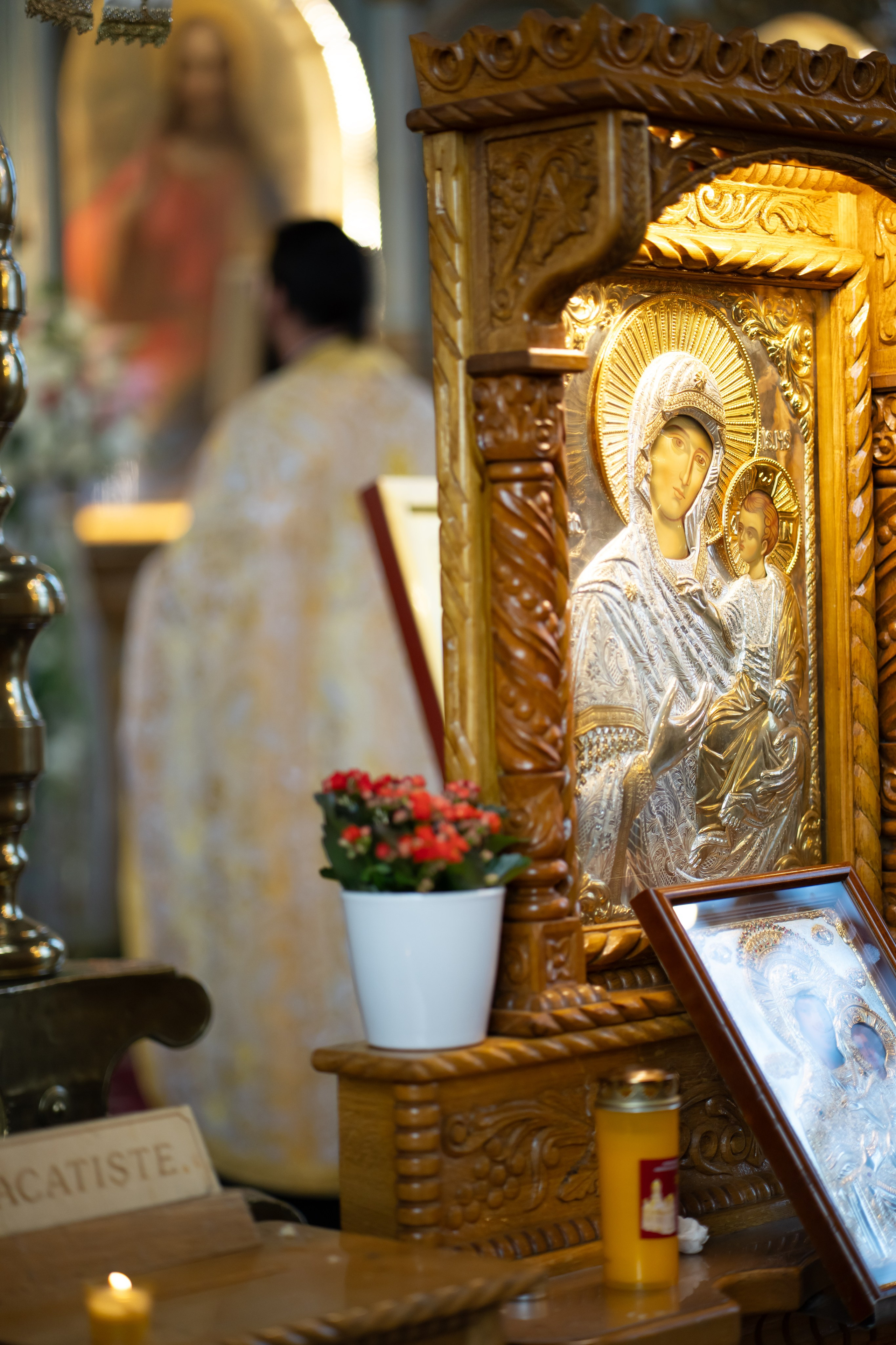 Hram Biserica Sfânta Vineri din Ploiești. Mihai Alexandra Events