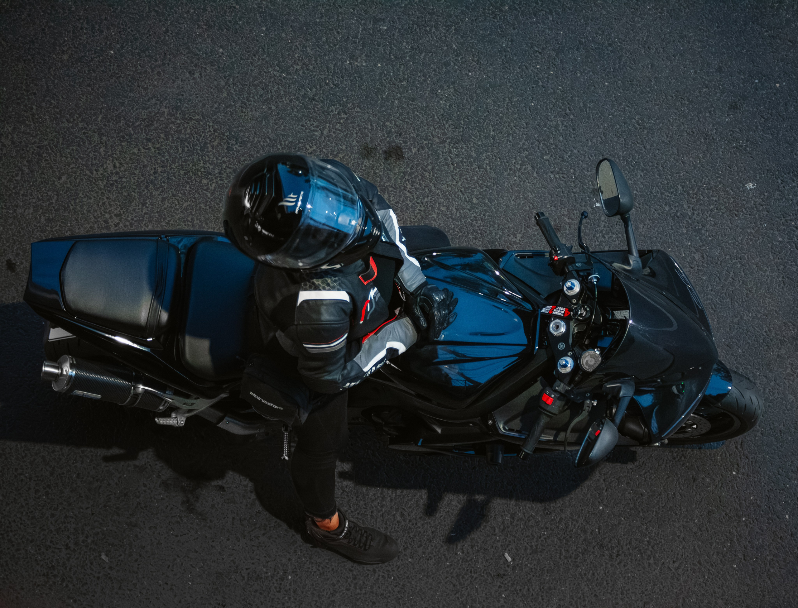 Yamaha R6. Johnnyshoots