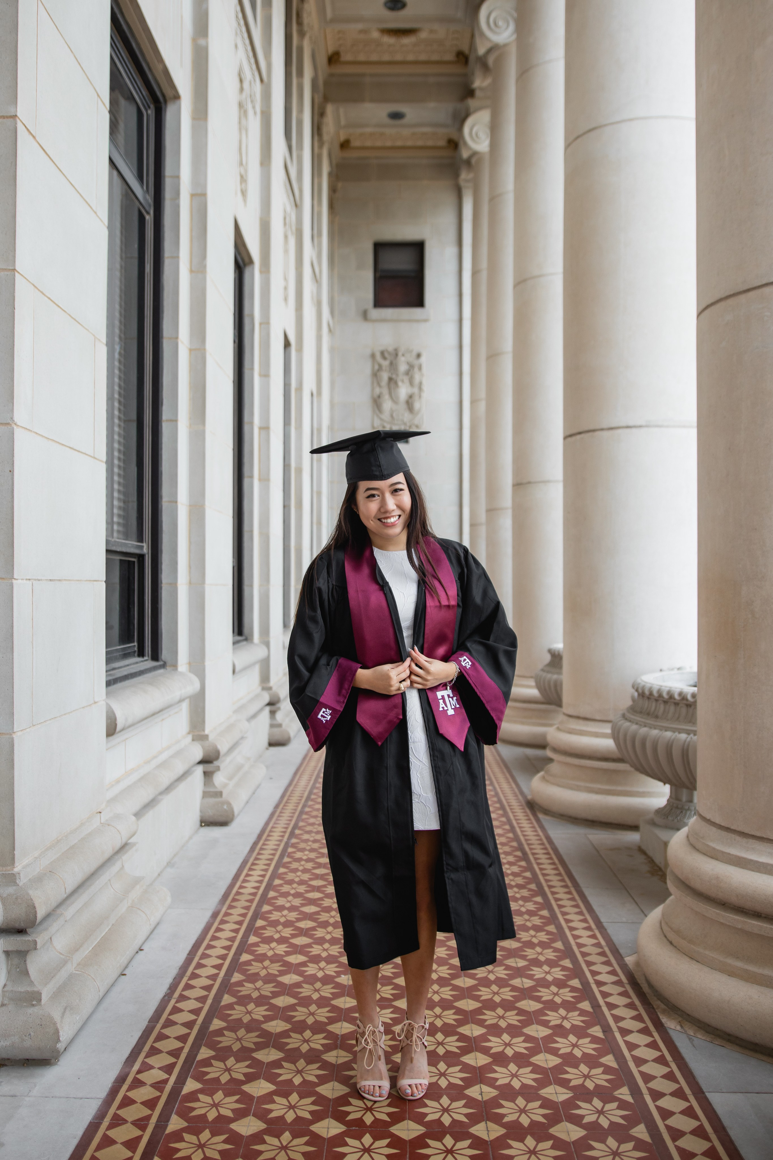 Kelly's senior photoshoot at Texas A&M University