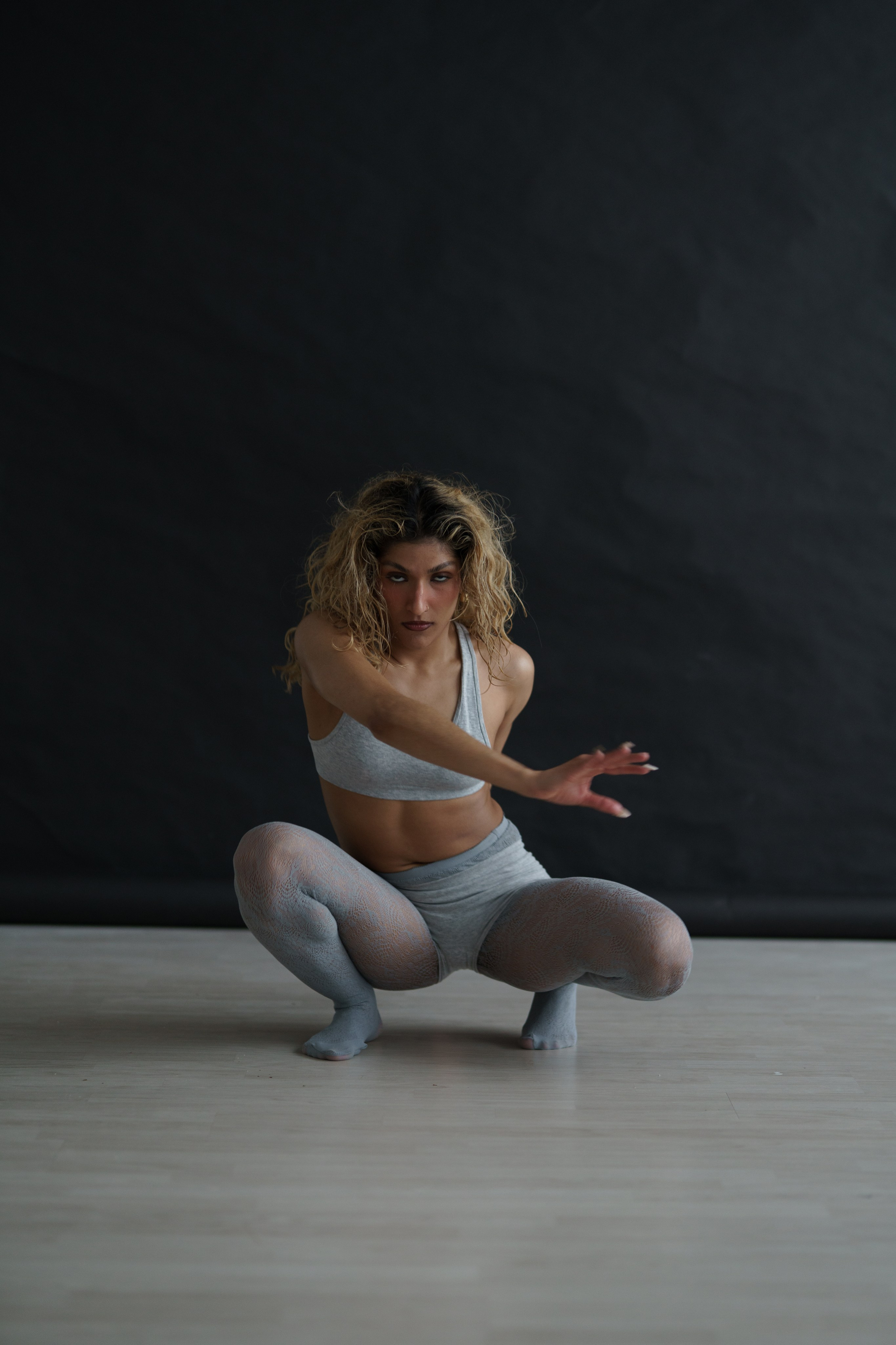DANCERS. Victoria Olonen – Cinematic Portrait Artist | Helsinki & Europe