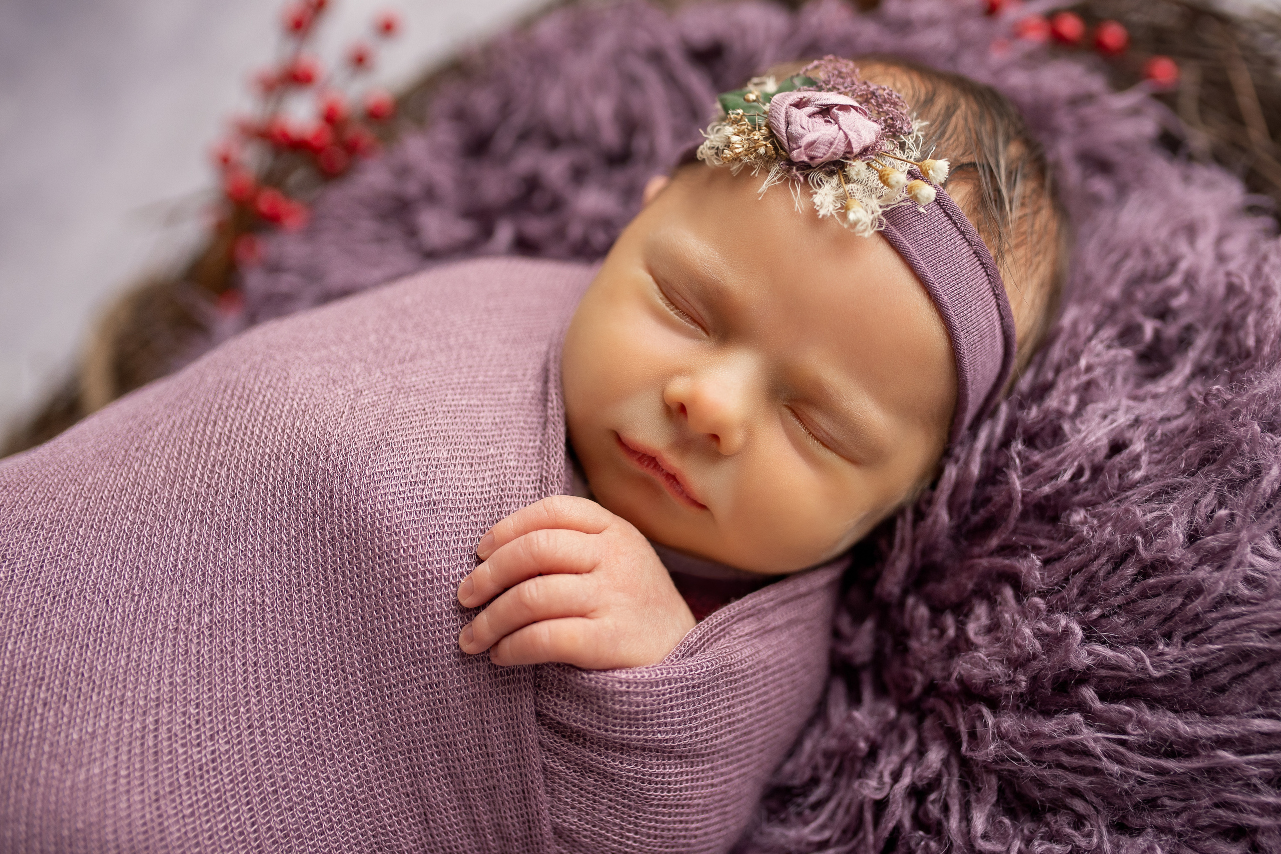 Newborn. Family and kids photographer Anastasiya Hanush in Massachusetts