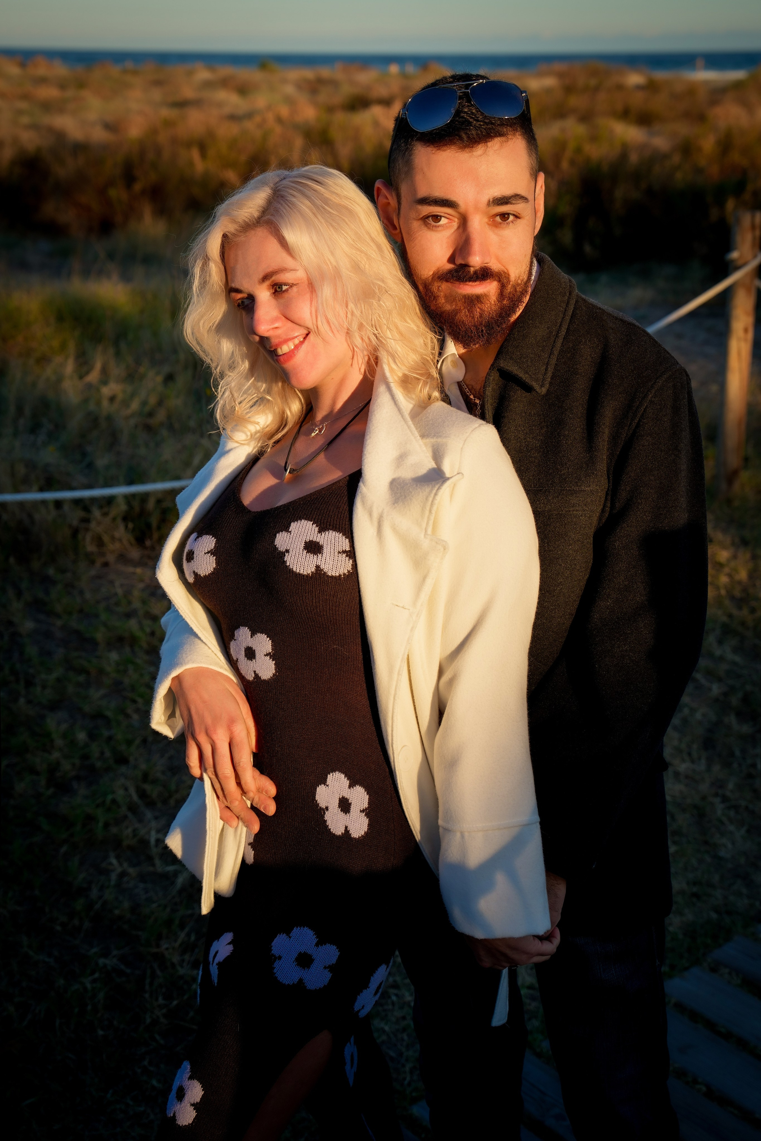 OLENA Y VASY. Fotógrafa Olena Petryk. Realizo sesiones de fotos en Puerto de Sagunto