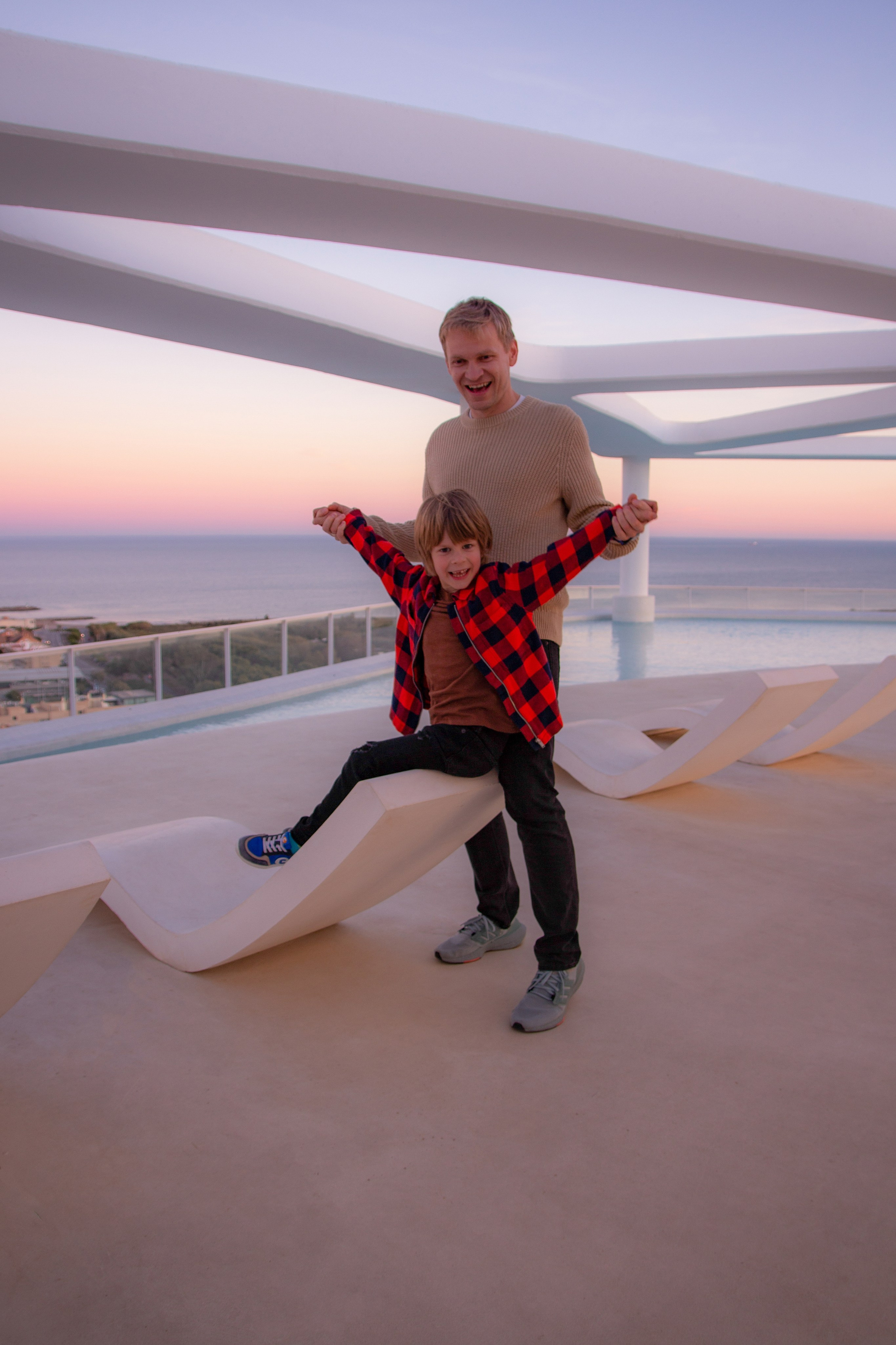 FAMILIA CANET. Fotógrafa Olena Petryk. Realizo sesiones de fotos en Puerto de Sagunto