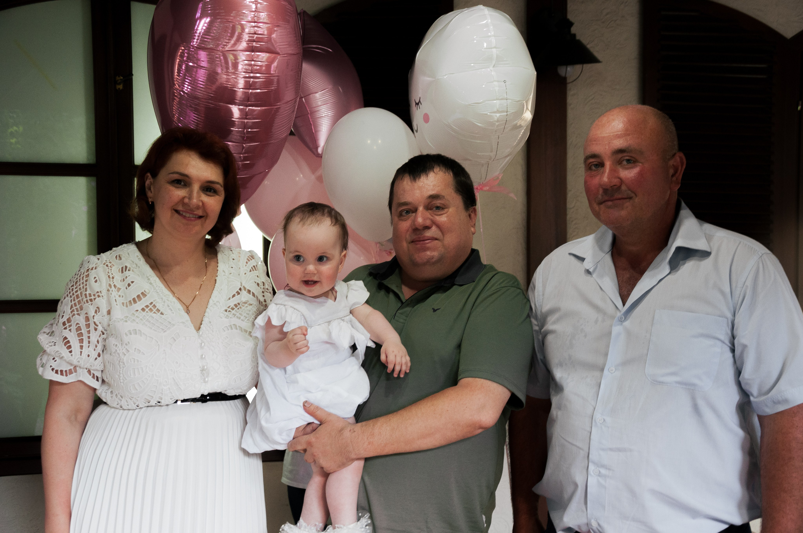 Sothie Baptize. Дизайнер и Фотограф в Кишинёве Бусуйок Станислав