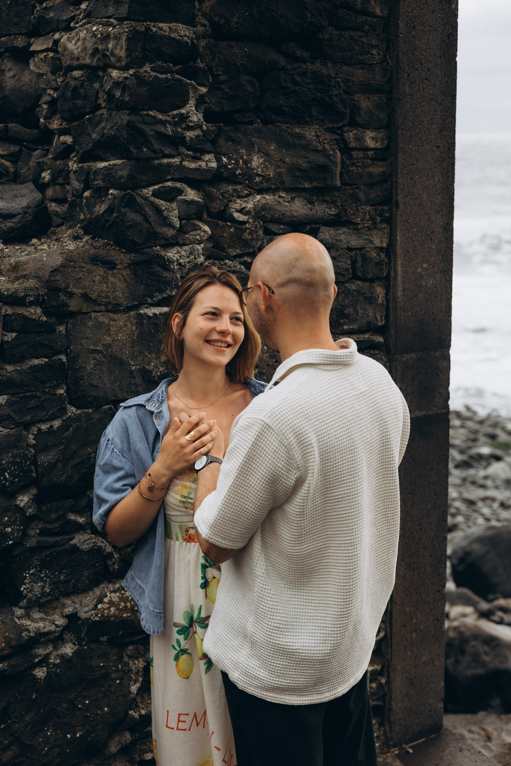 Celebrating Love in São Jorge, Madeira. Fotógrafa na Madeira para casais, pedidos de casamento, elopements e casamentos íntimos | Tatiana