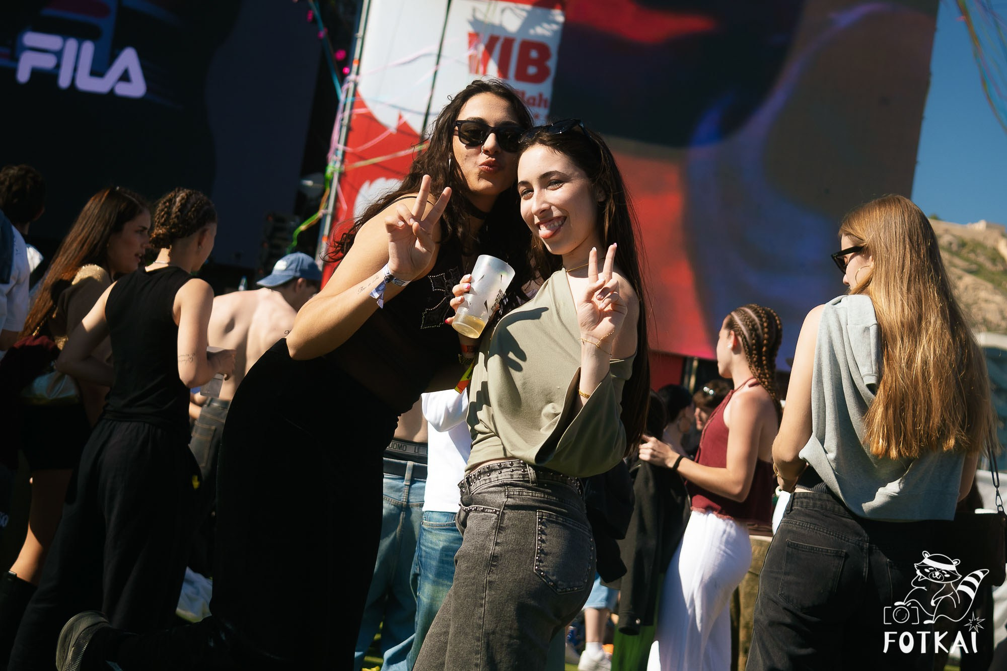 Fotos Costa Sonora 2026 Alicante Día 2 — busca tu foto y encuentra amigos del festival | FOTKAI