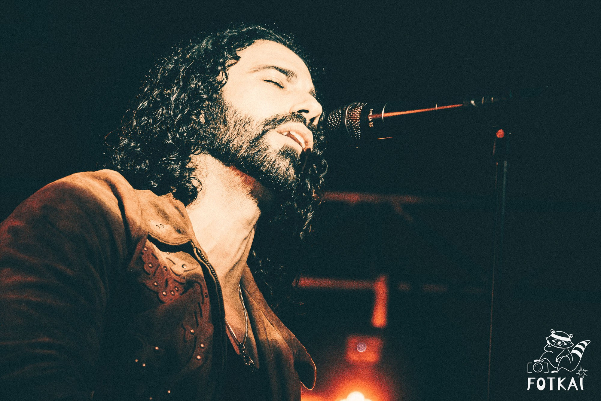 DENISDENIS — reportaje fotográfico del concierto en la Sala Marearock (Alicante) | FOTKAI