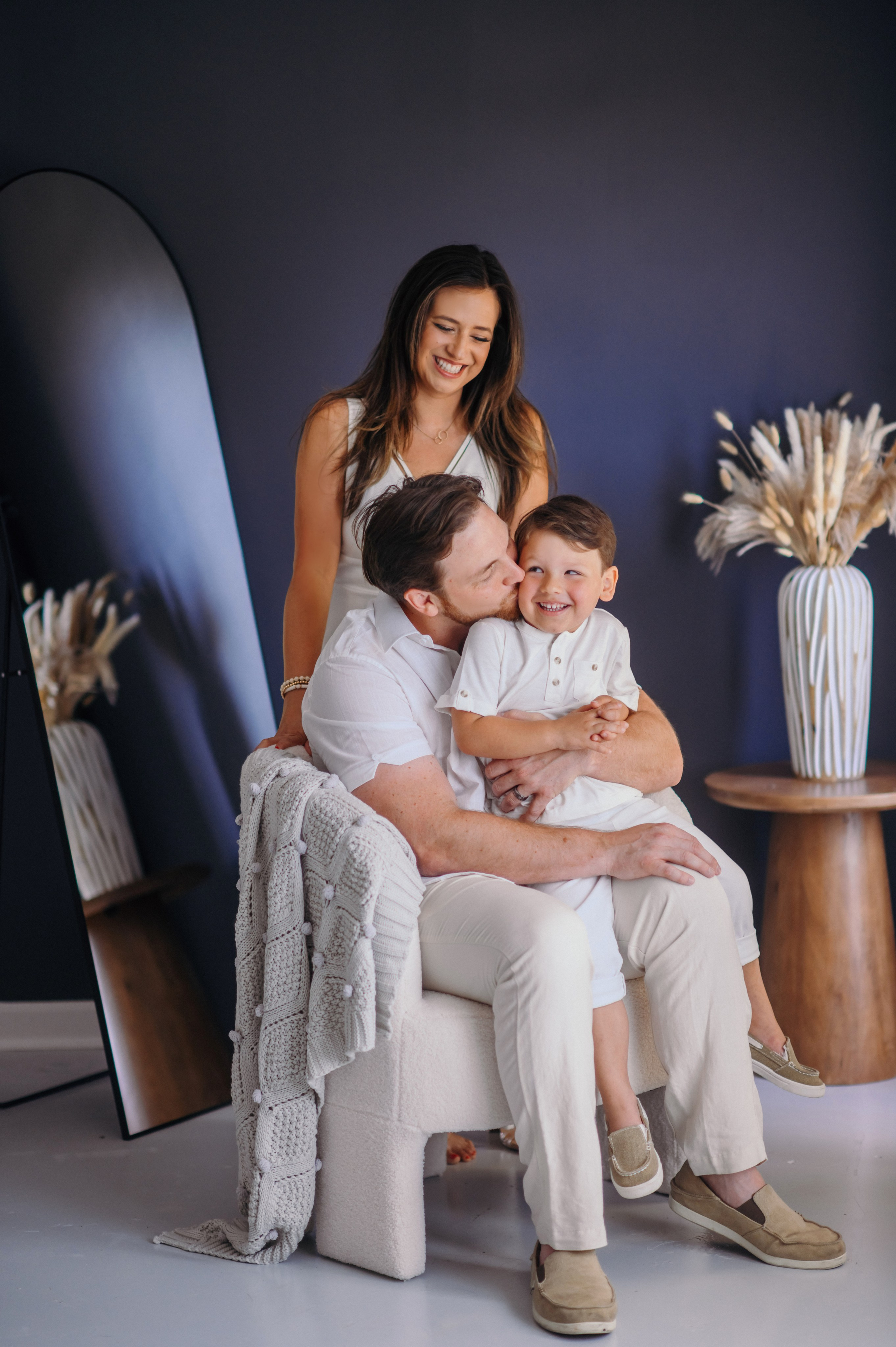 Amanda, Sam and Hayes. Wedding, maternity and family photographer in Charlotte Tasha Minn