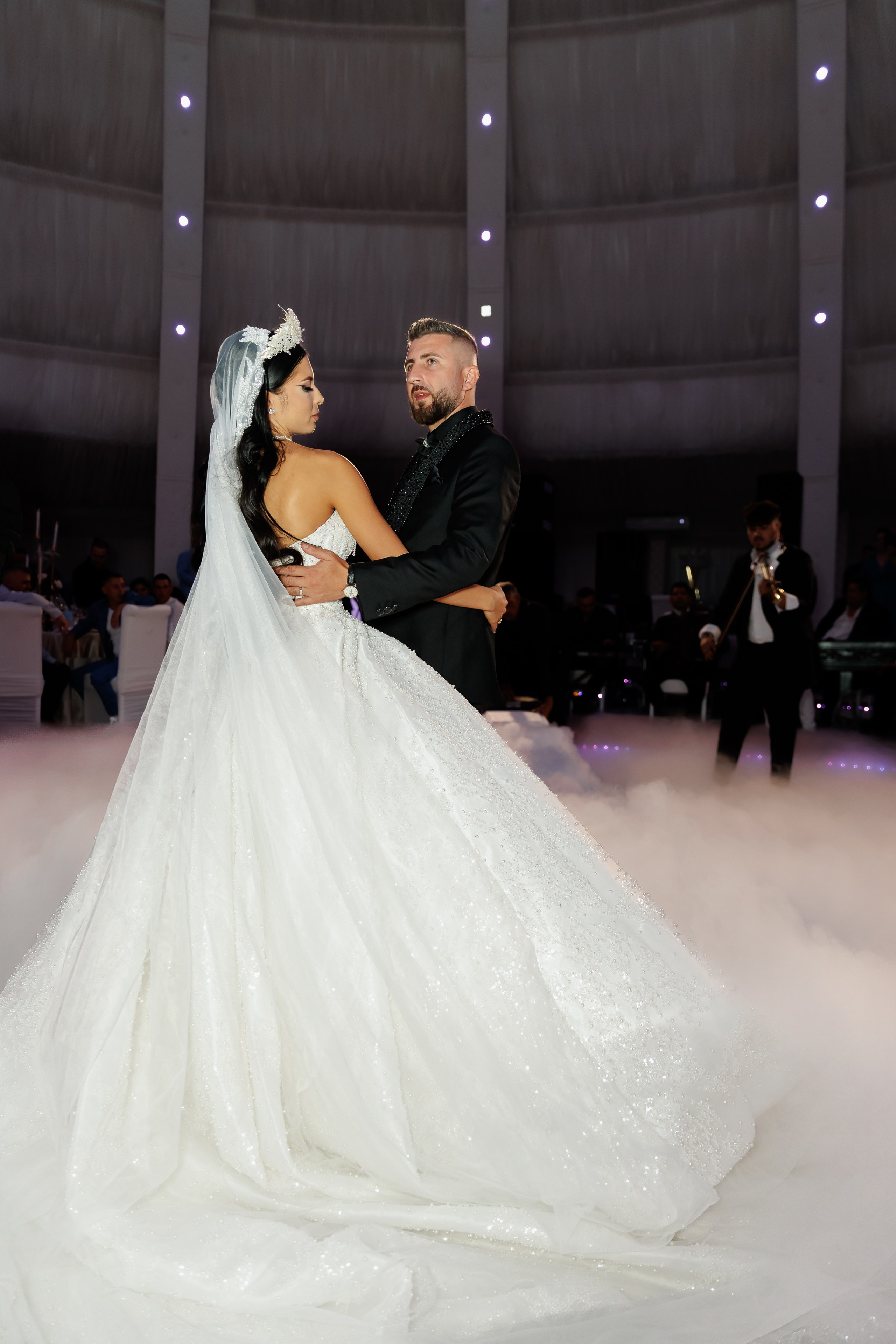 Alina & Razvan - Nuntă Pitești. Fotograf Profesionist Pitesti-Bucuresti| Mircea Seinea