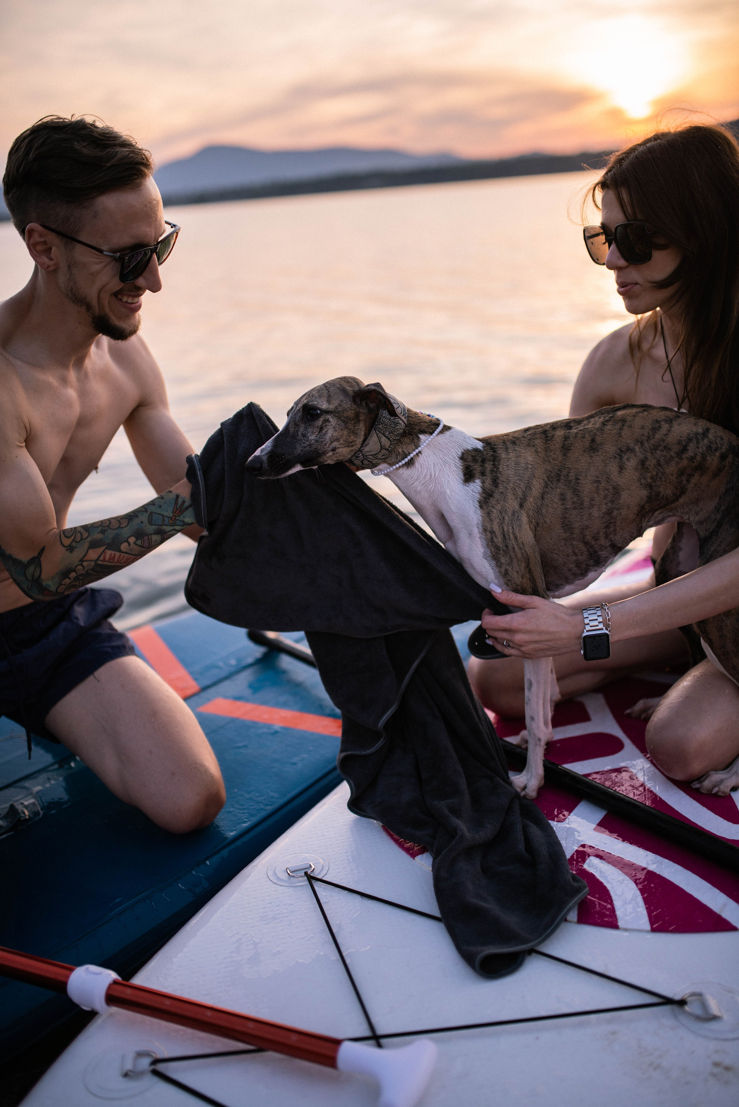 Pasha, Sasha I Taja. Home page