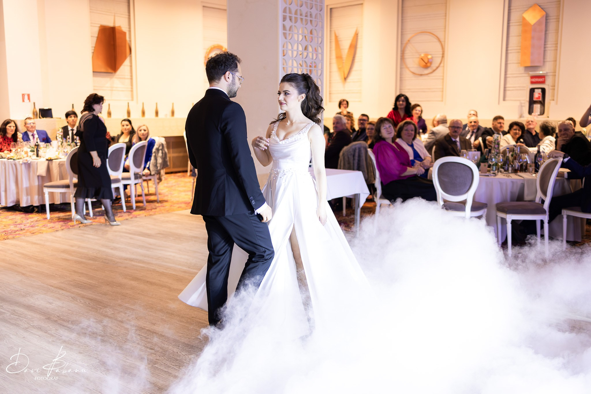 Fotograf nuntă Iași | Hotel Unirea — Davi Babanu Fotograf