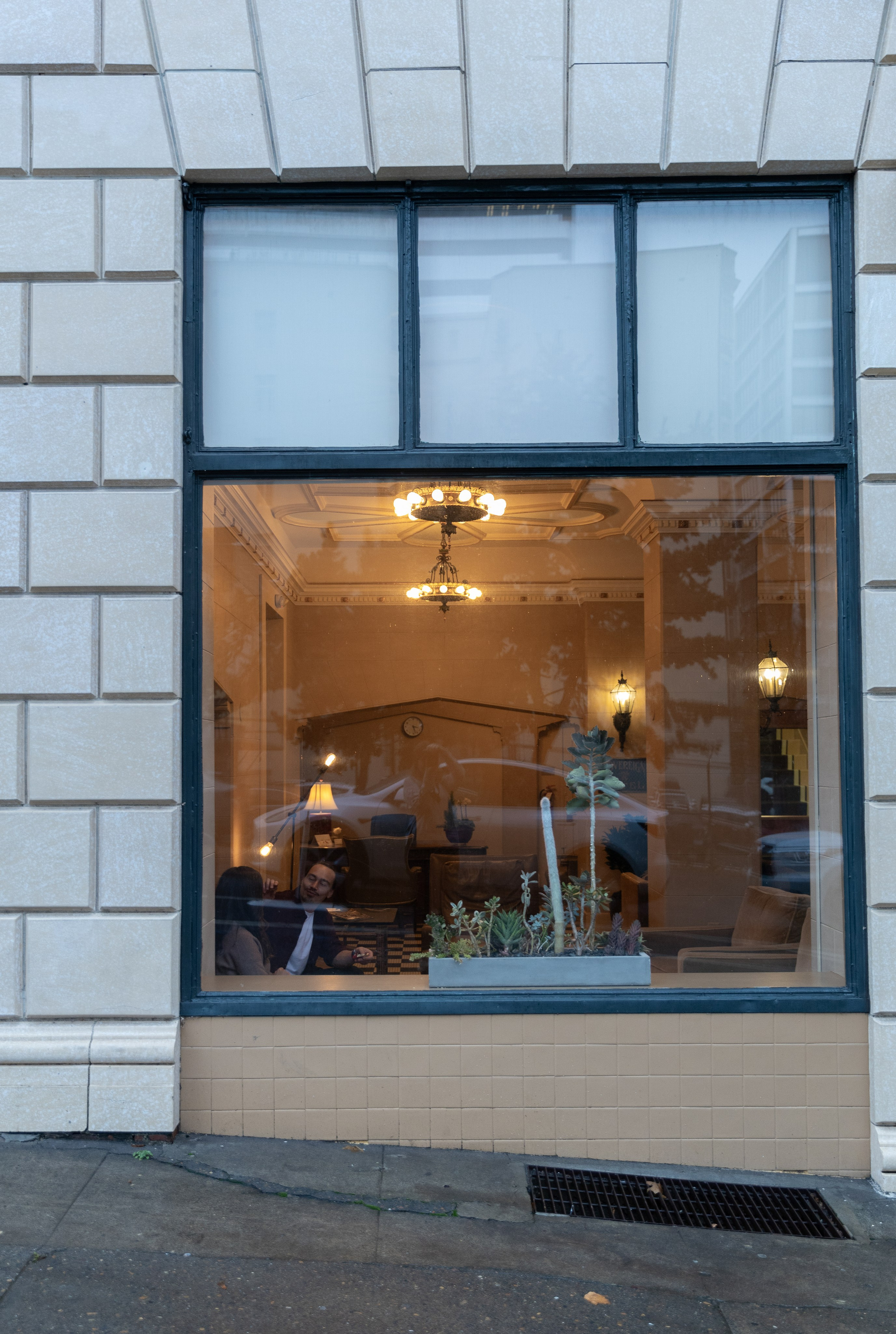 Library Portland. Family and Wedding photographer