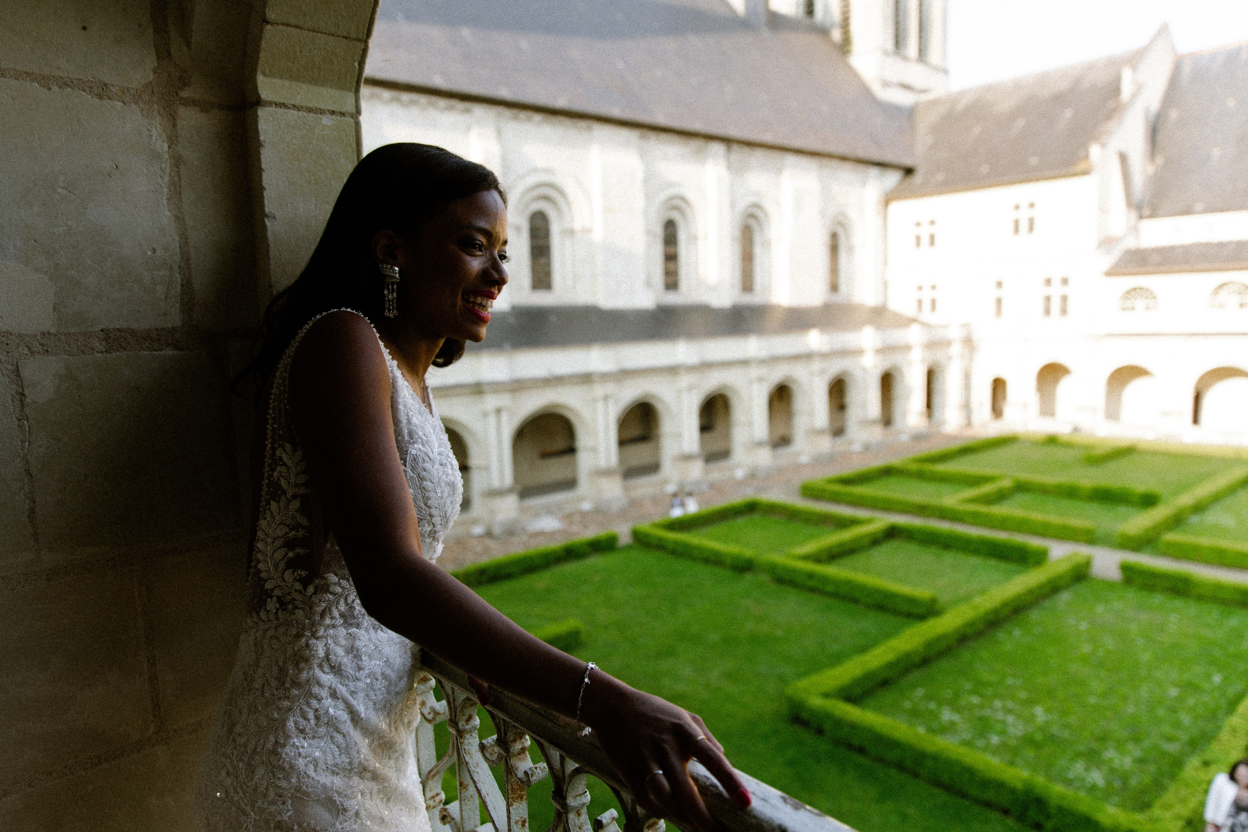 Naike & Clement | Castle Wedding Photography in France. Paris Wedding Photographer