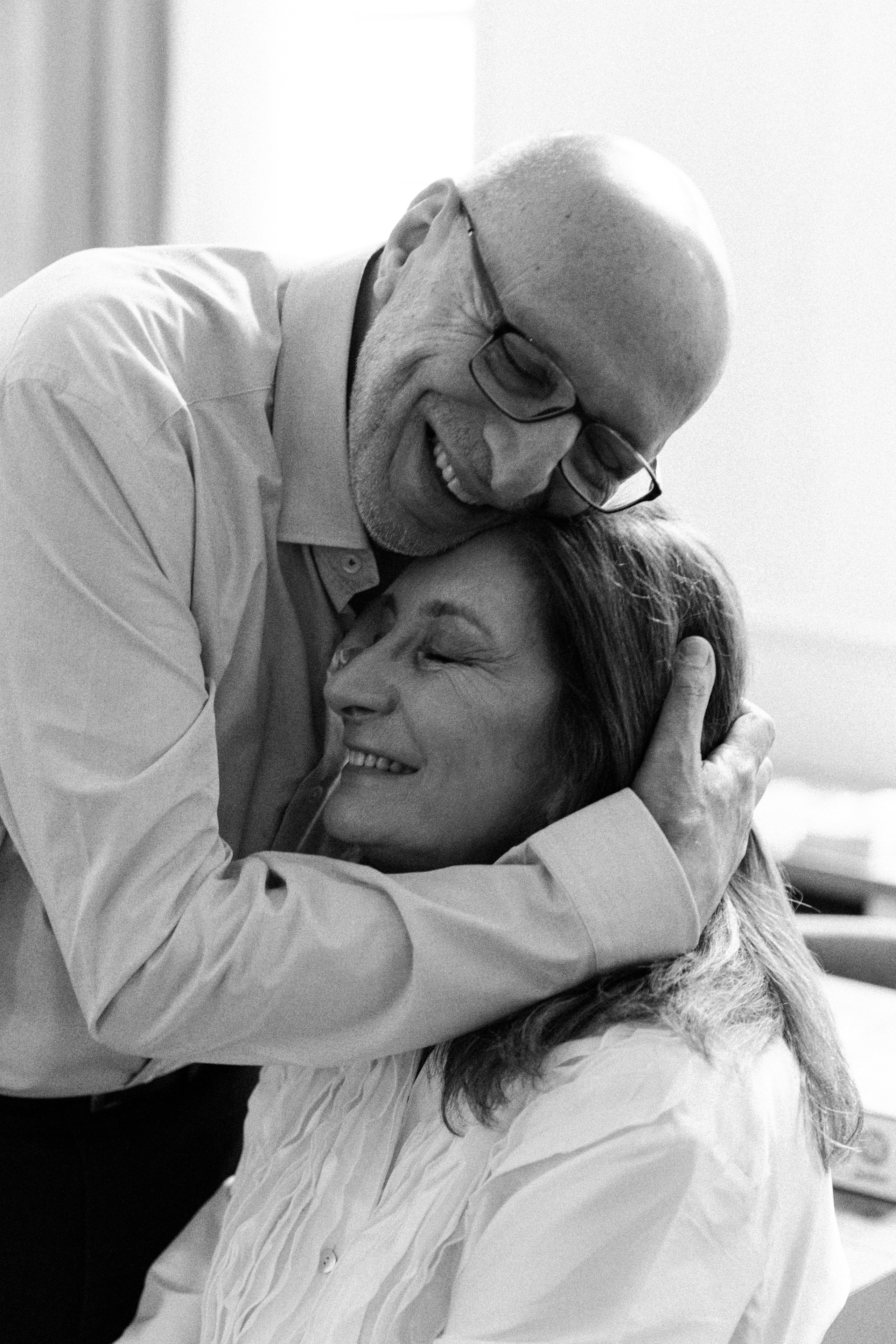 Family At Home Photoshoot in Paris | Natural Lifestyle Photography. Paris Wedding Photographer