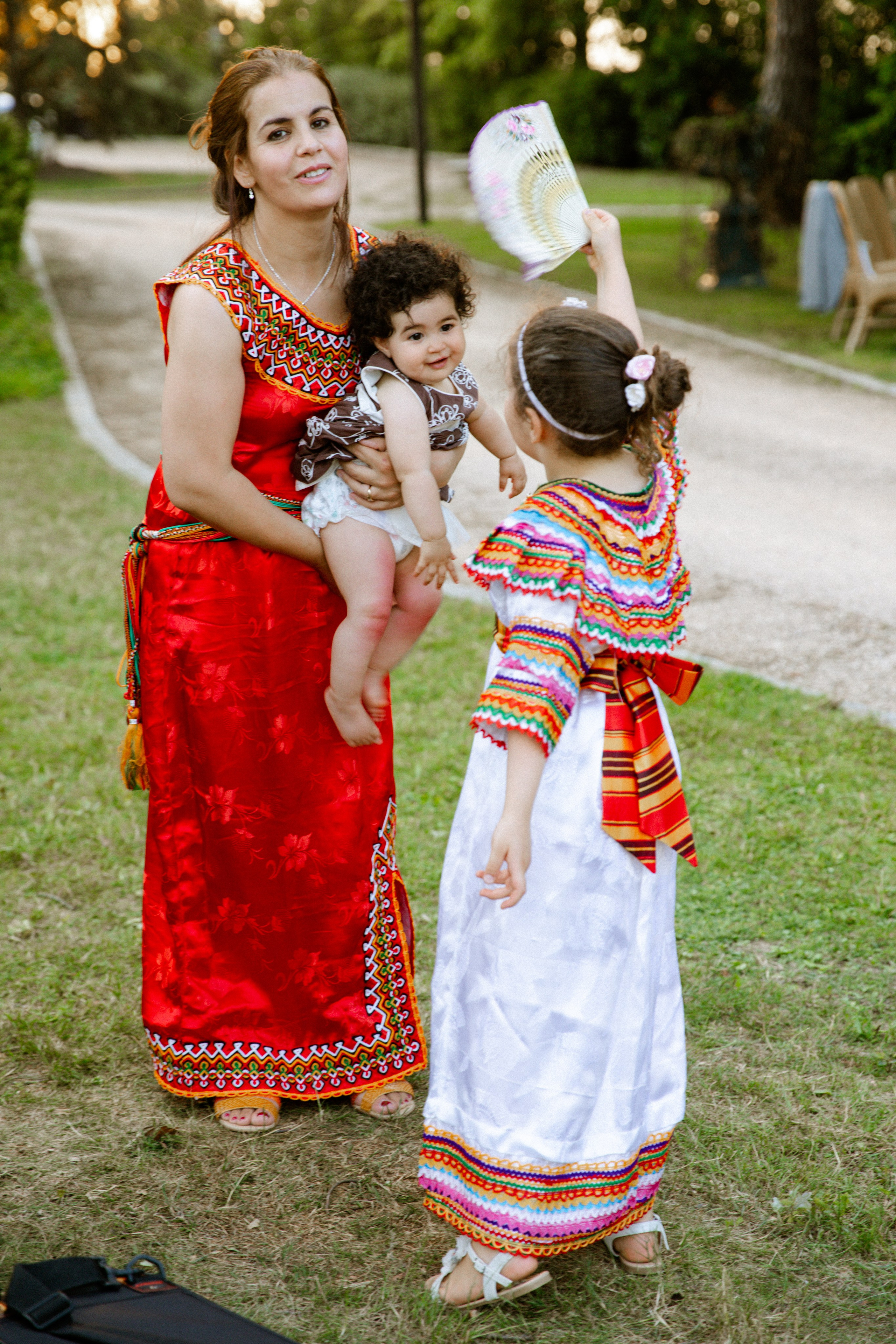Jana & Larbi. Photographer in Paris