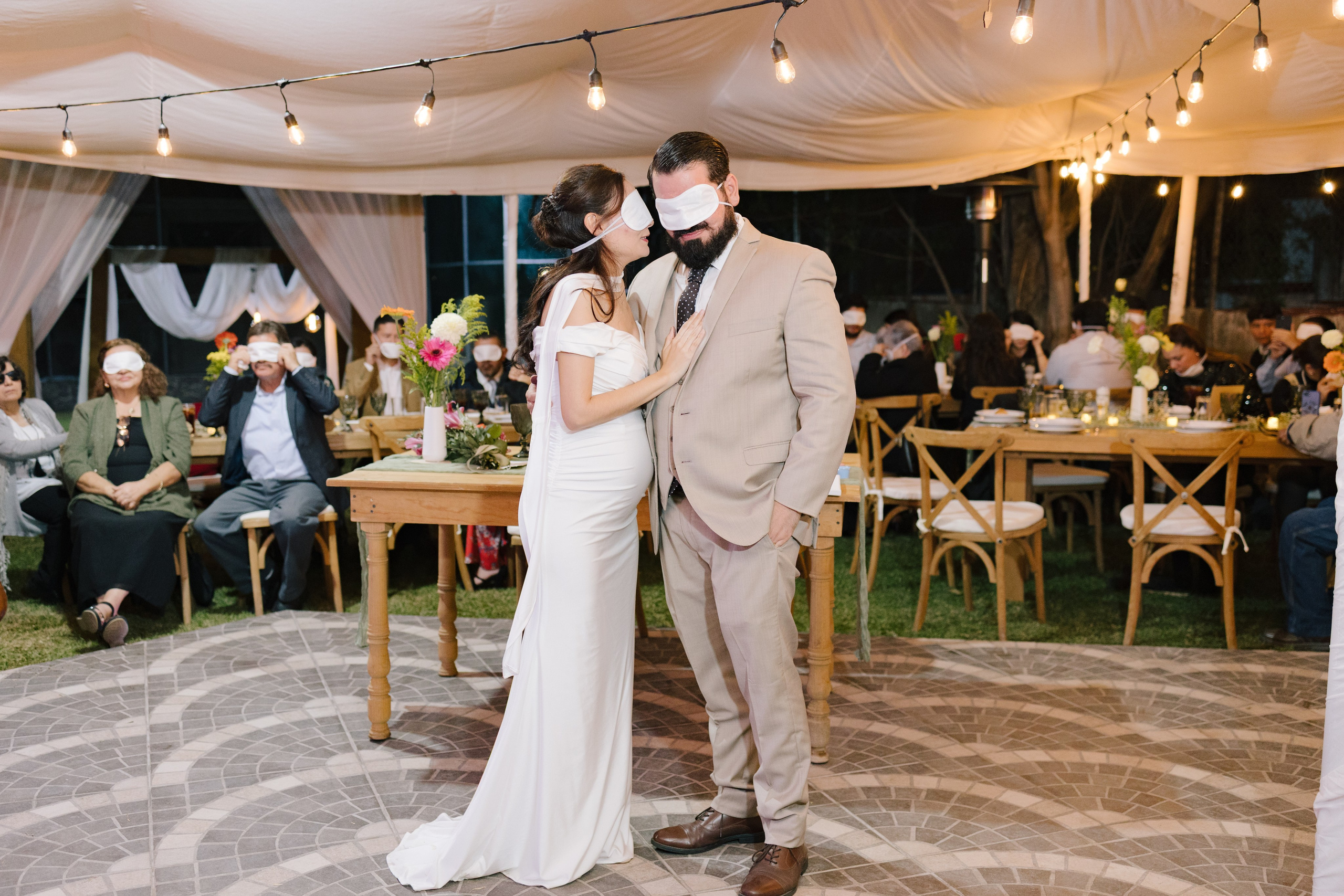 Marial y Daniel Civil y Revelacion. Principal