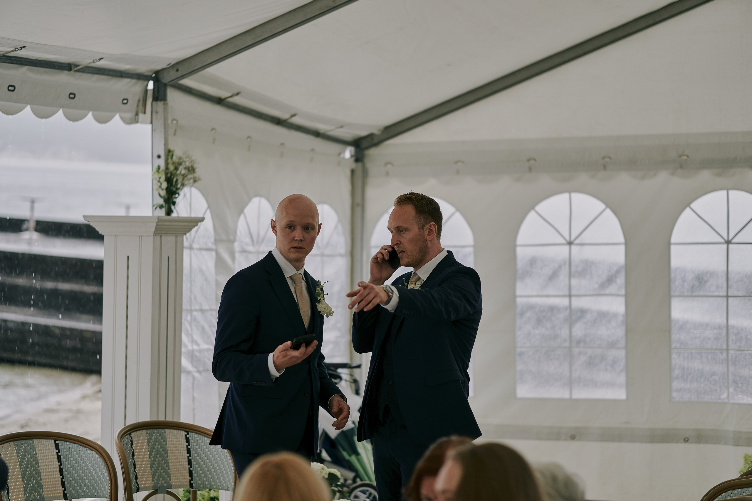 Fotografering bryllup. Bryllupsfotograf Oslo. Bryllupsfotograf i Oslo. André Korsak – candid og dokumentarisk fotograf