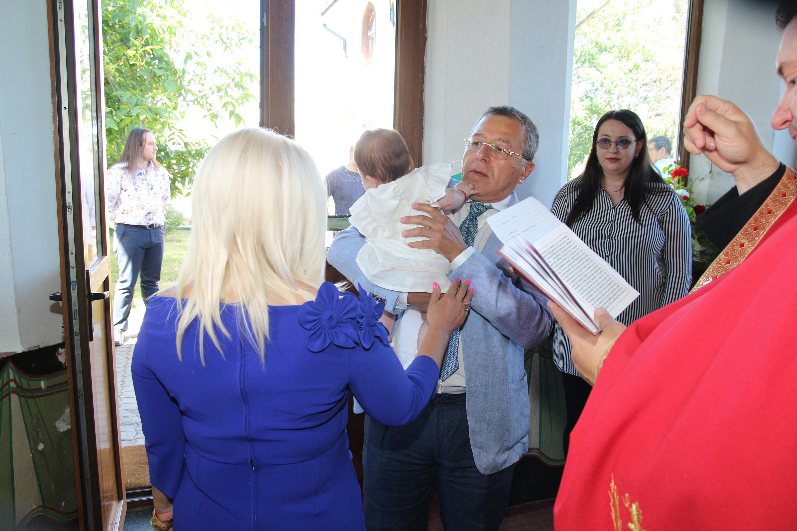 BYZO MEDIA. PETRU BYZO - family and children photographer in ROMANIA