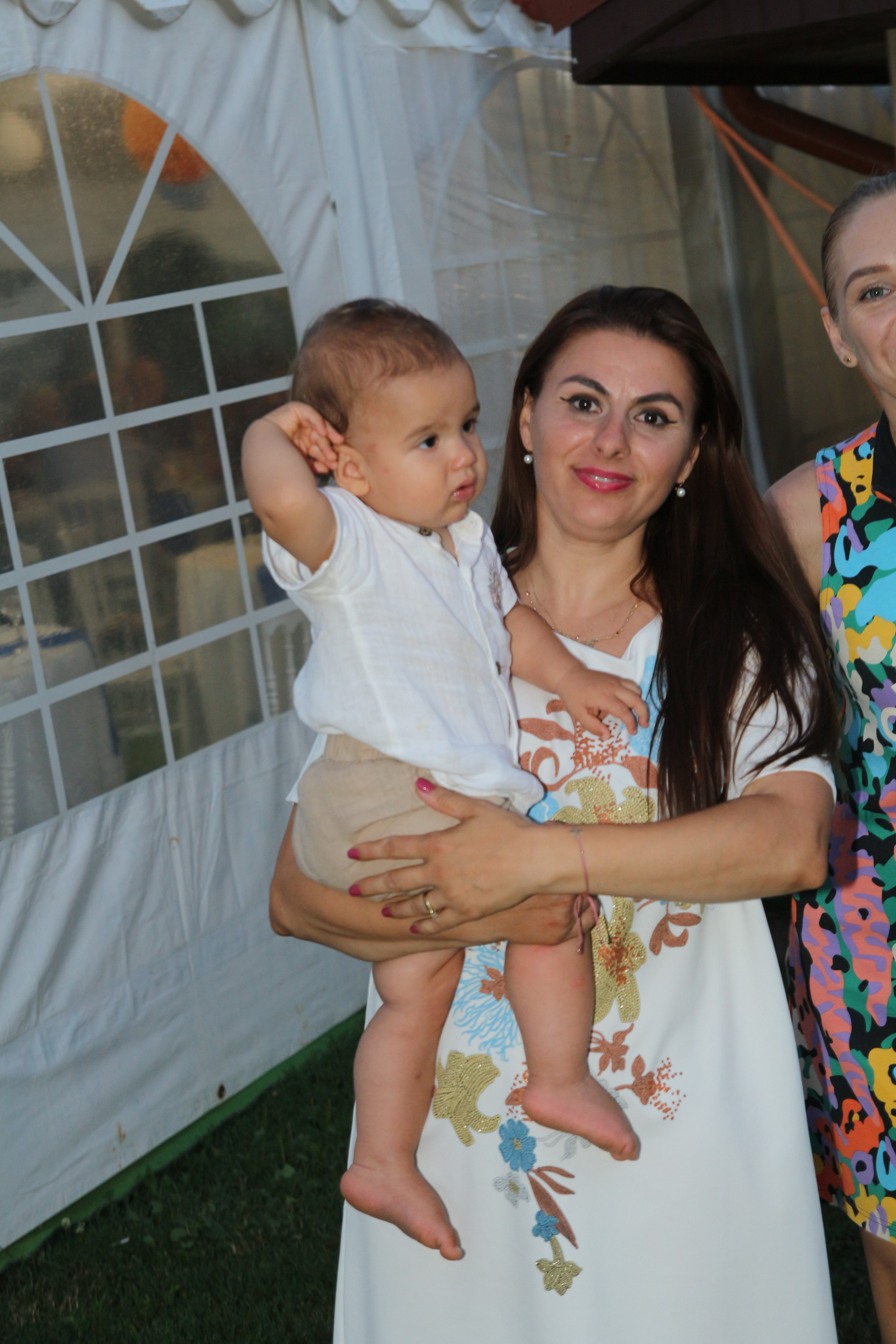 BYZO MEDIA. PETRU BYZO - family and children photographer in ROMANIA