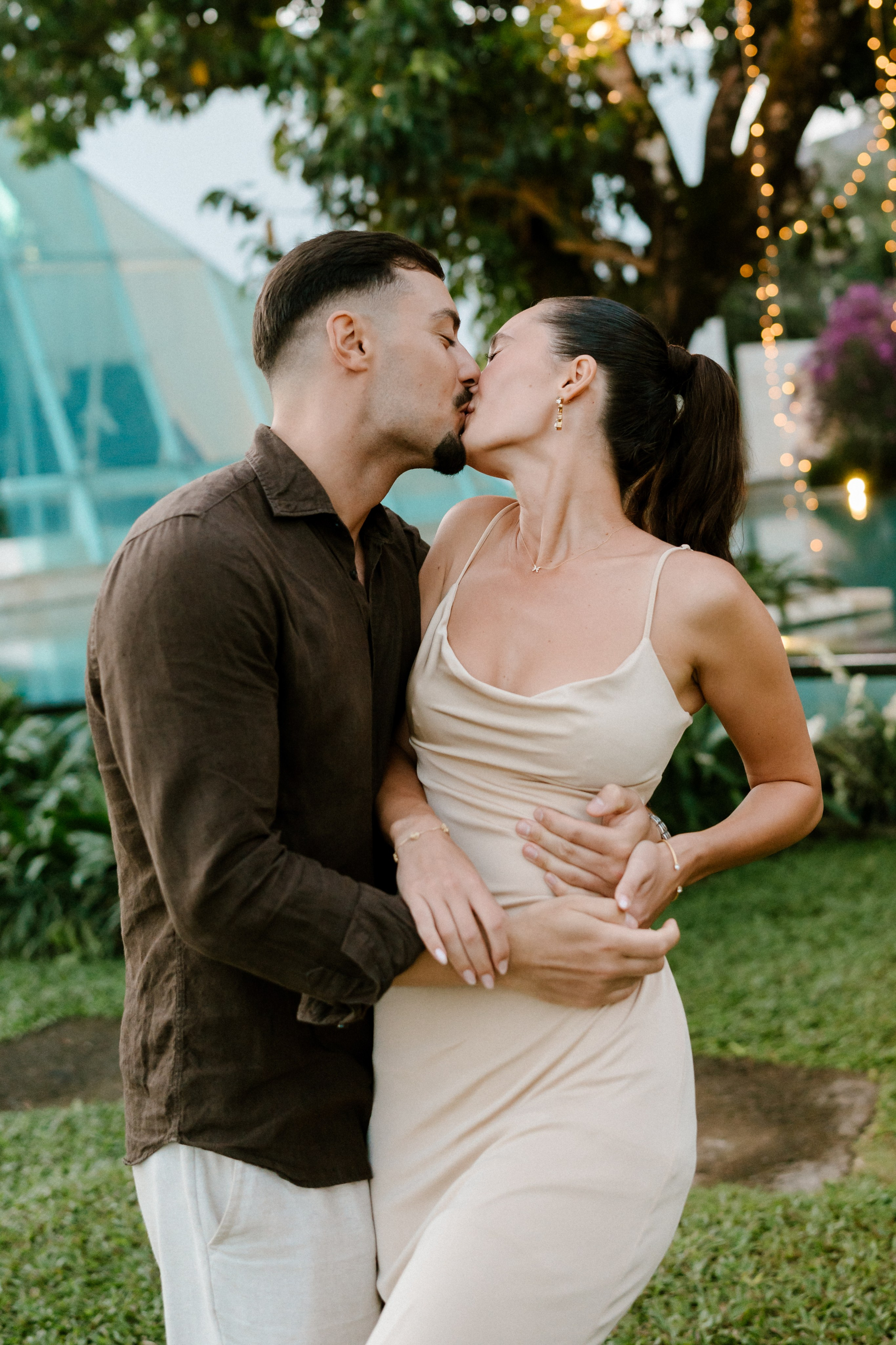 Nicolaos & Ivanna. Female Photographer in Bali