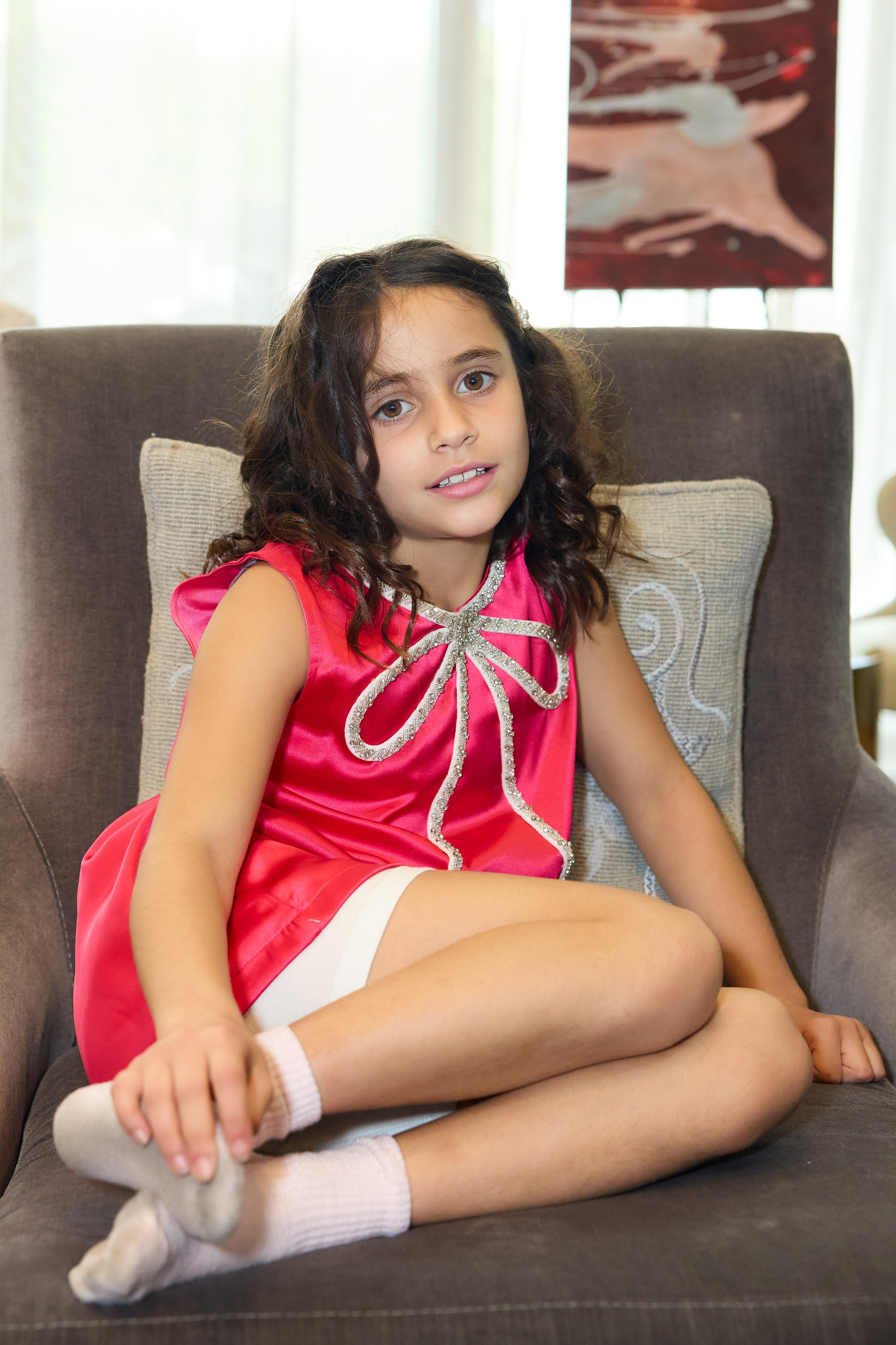 Авторская благотворительная художественная выставка Дианы Бортник. Фотограф Юлия Маковеева