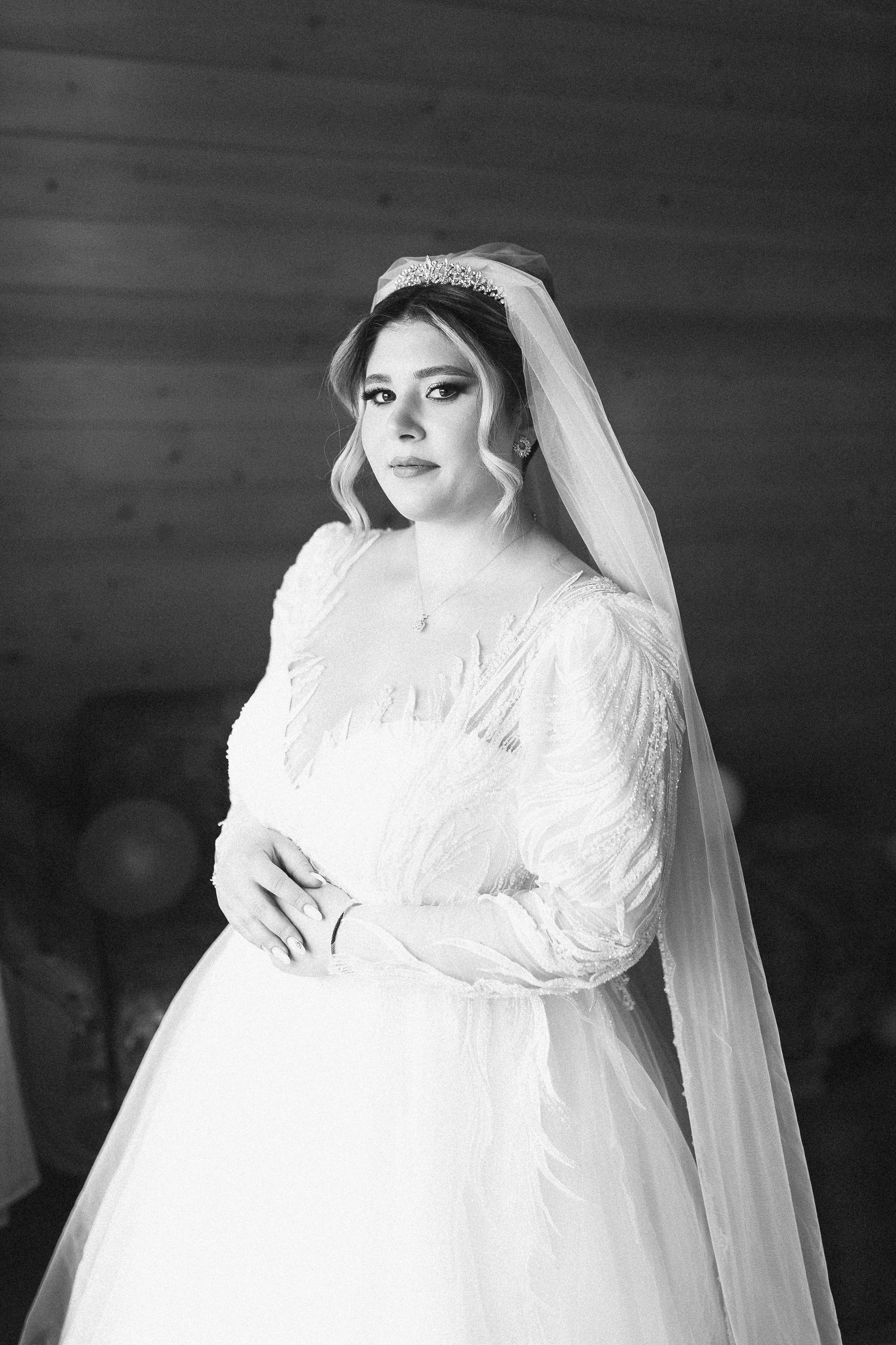 Oana & Andrei. Vlad Aconstantinesei Photographer