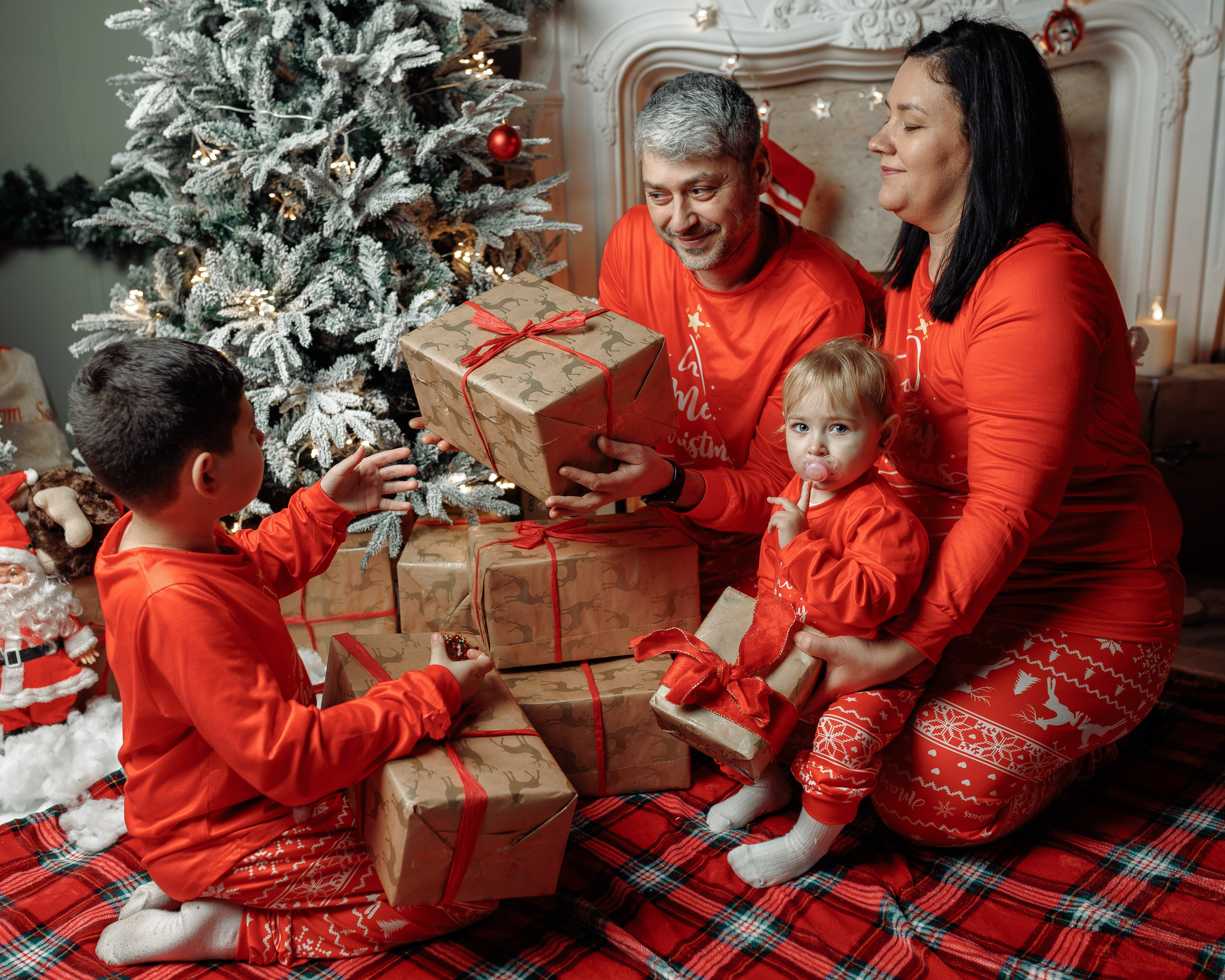 Christmas Time. Https://valeriubriciuc.com/