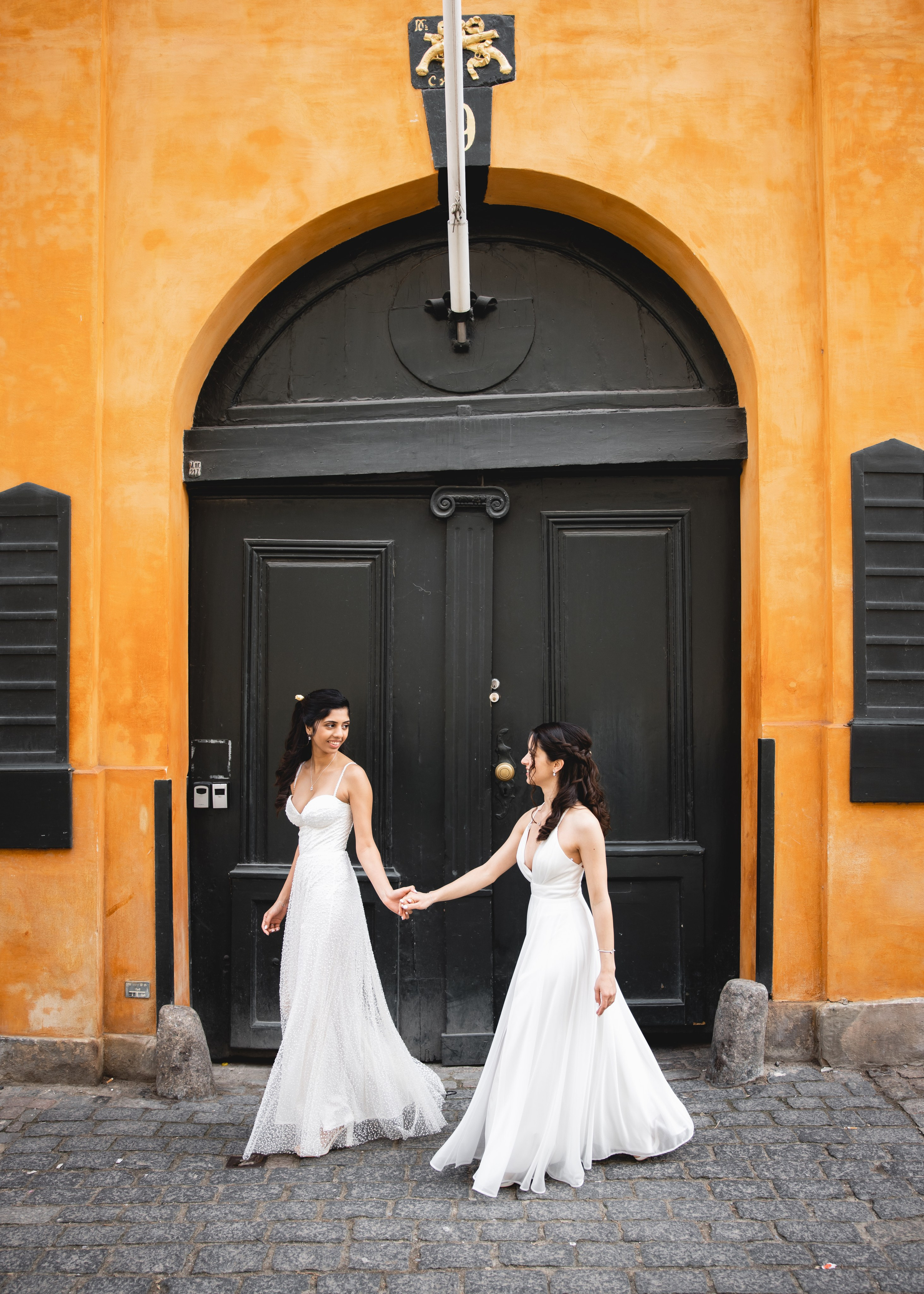 Shai & Batel. Professional wedding photographer in Copenhagen, Denmark — Julia Byron