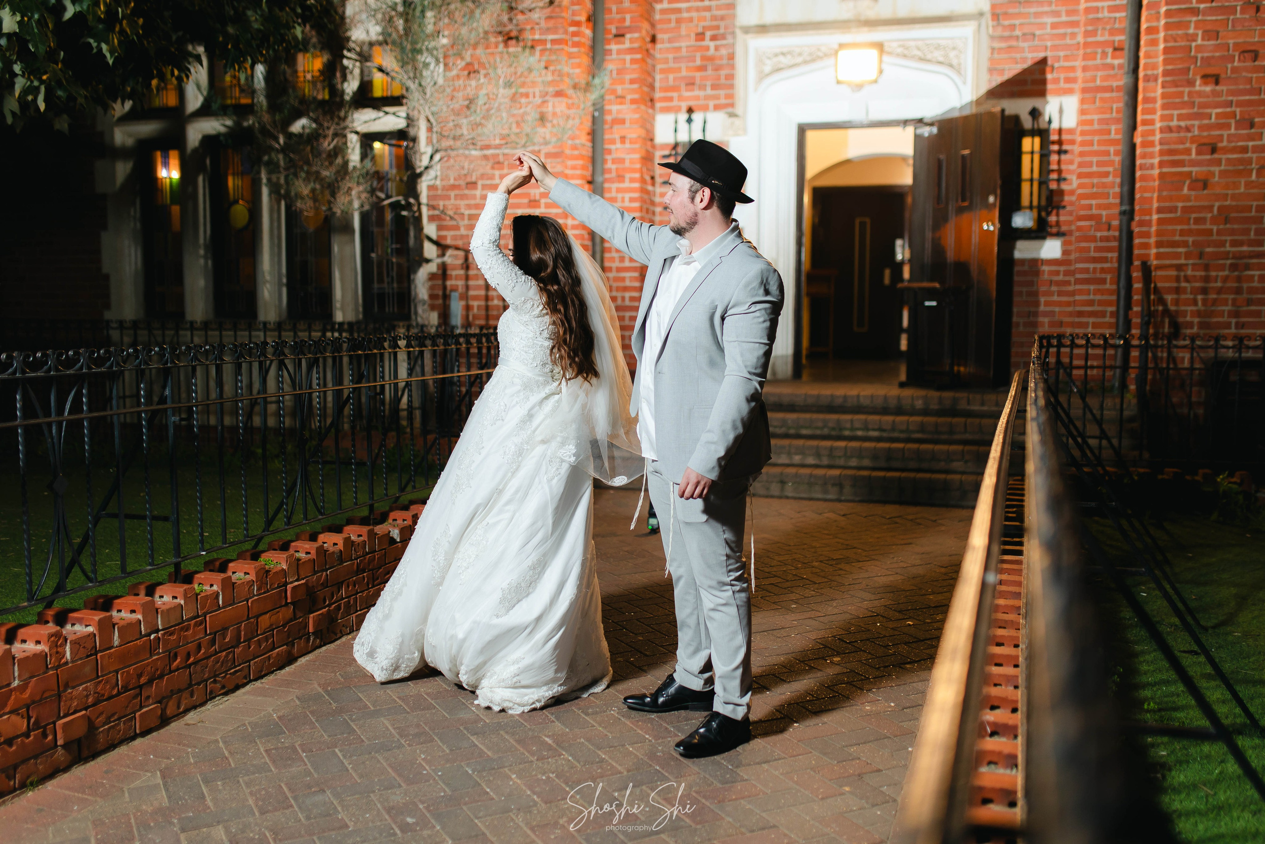 Velvet Moments. Https://shi-photo.com/