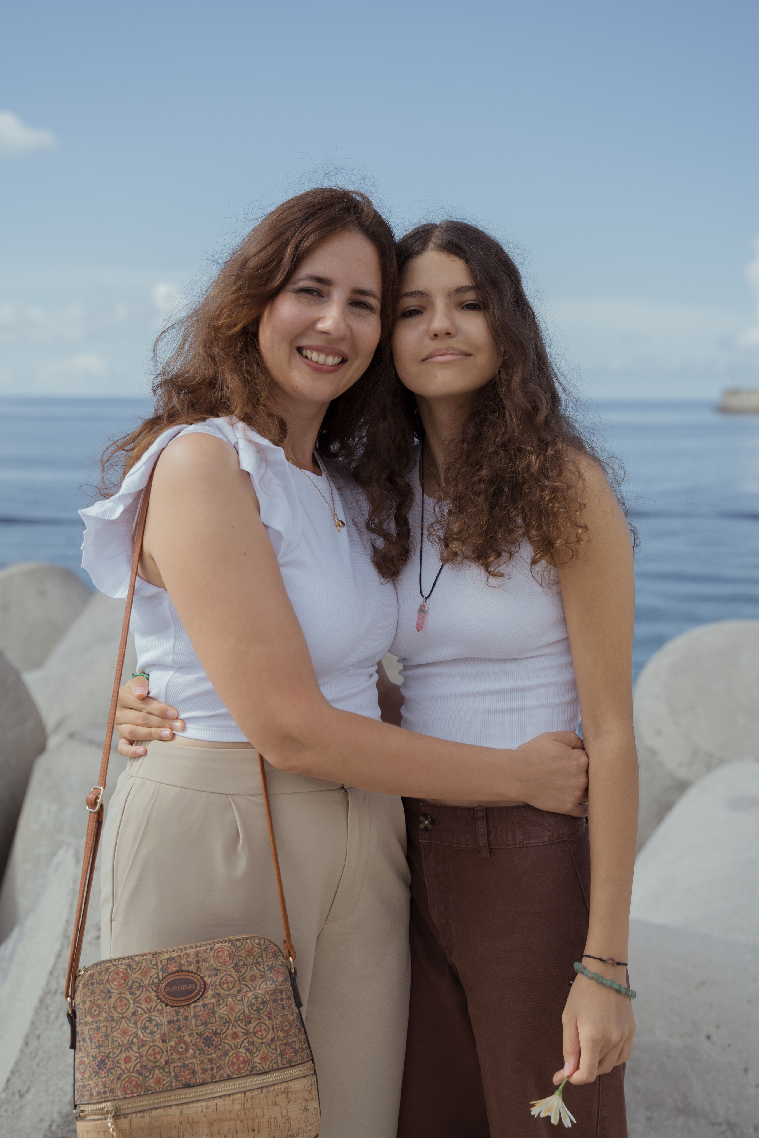 Yulia and Margarida. Your photographer in Madeira