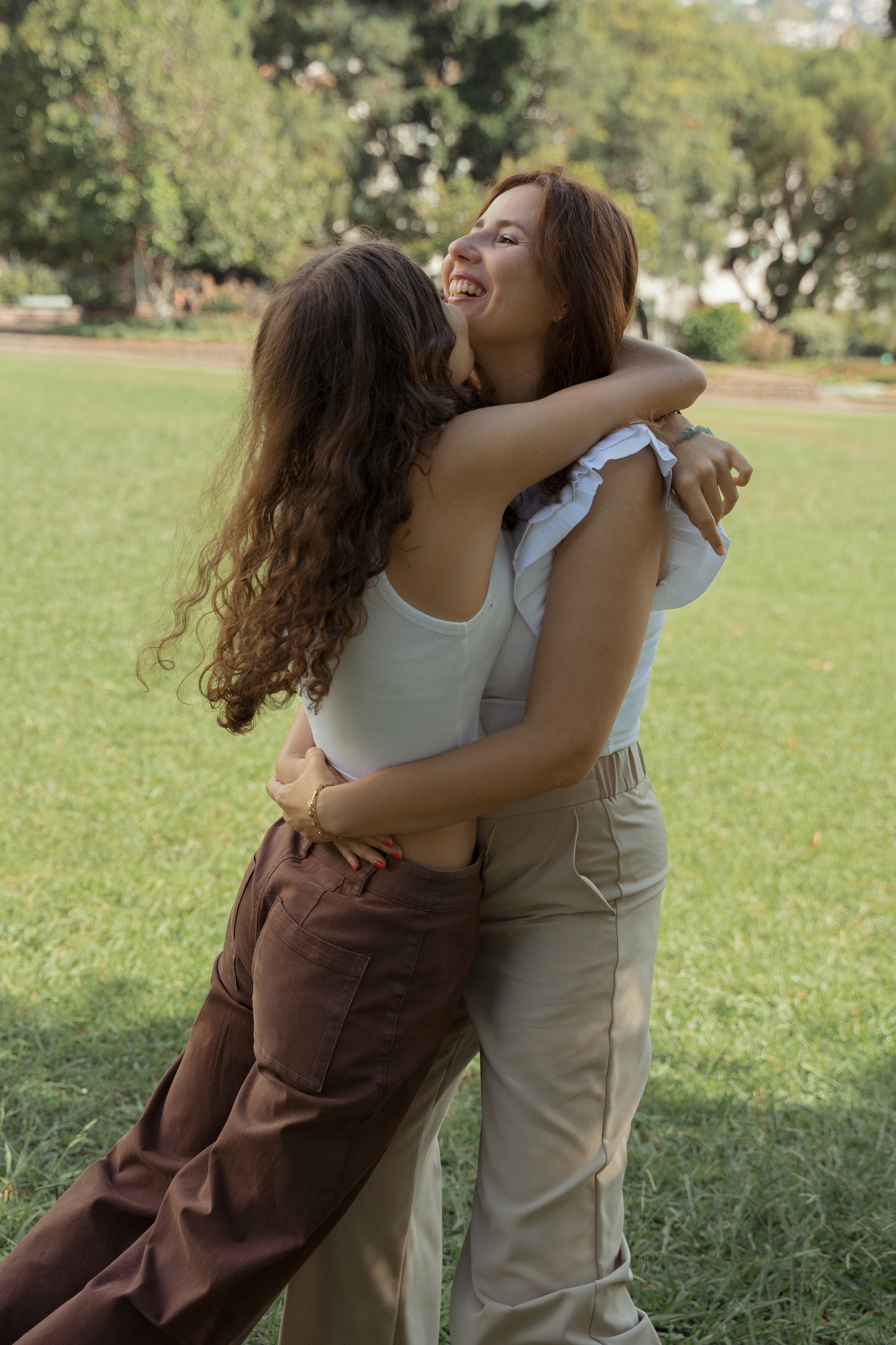 Yulia and Margarida. Your photographer in Madeira