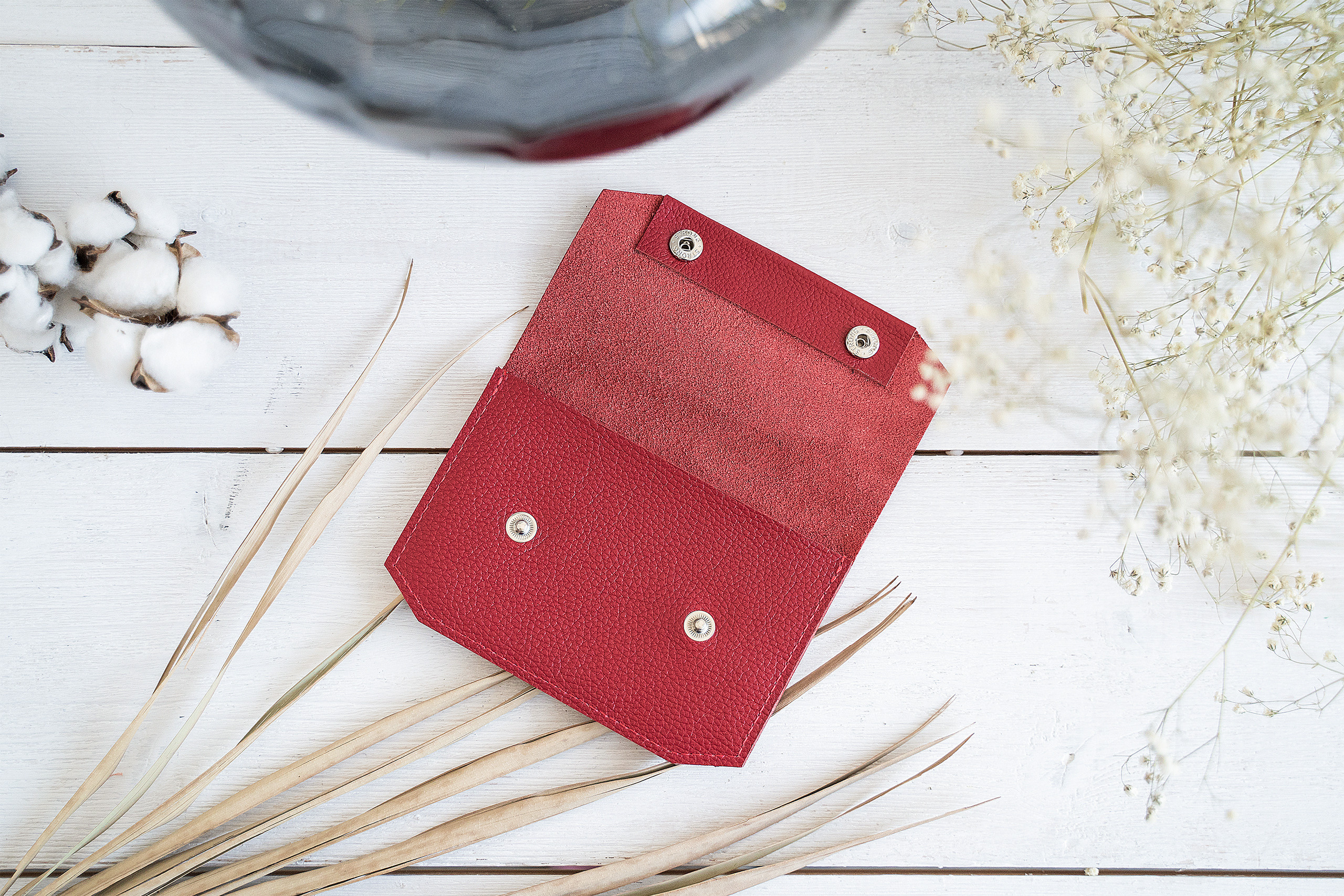 Photo shoot for leather goods shop. Your photographer in Madeira