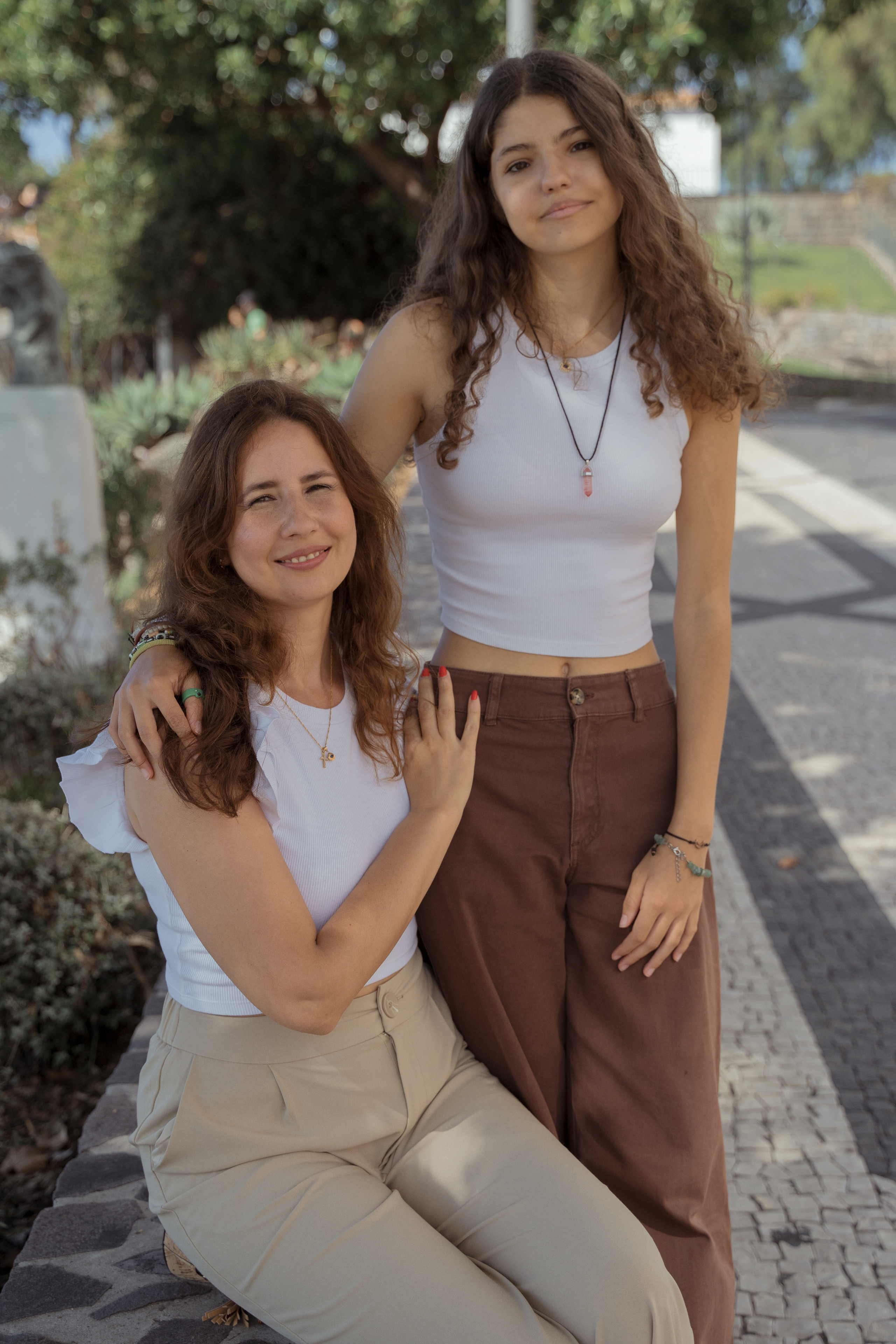 Yulia and Margarida. Your photographer in Madeira