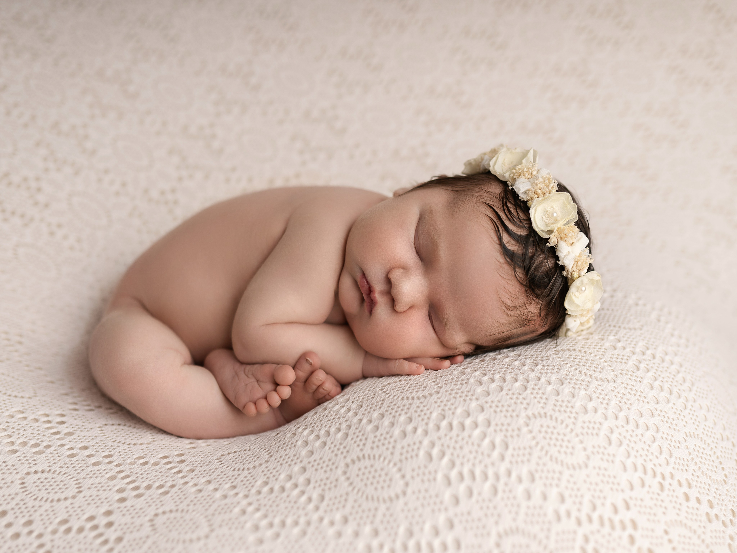 Esu Aleksandra naujagimių ir kudikių fotografė iš Vilniaus