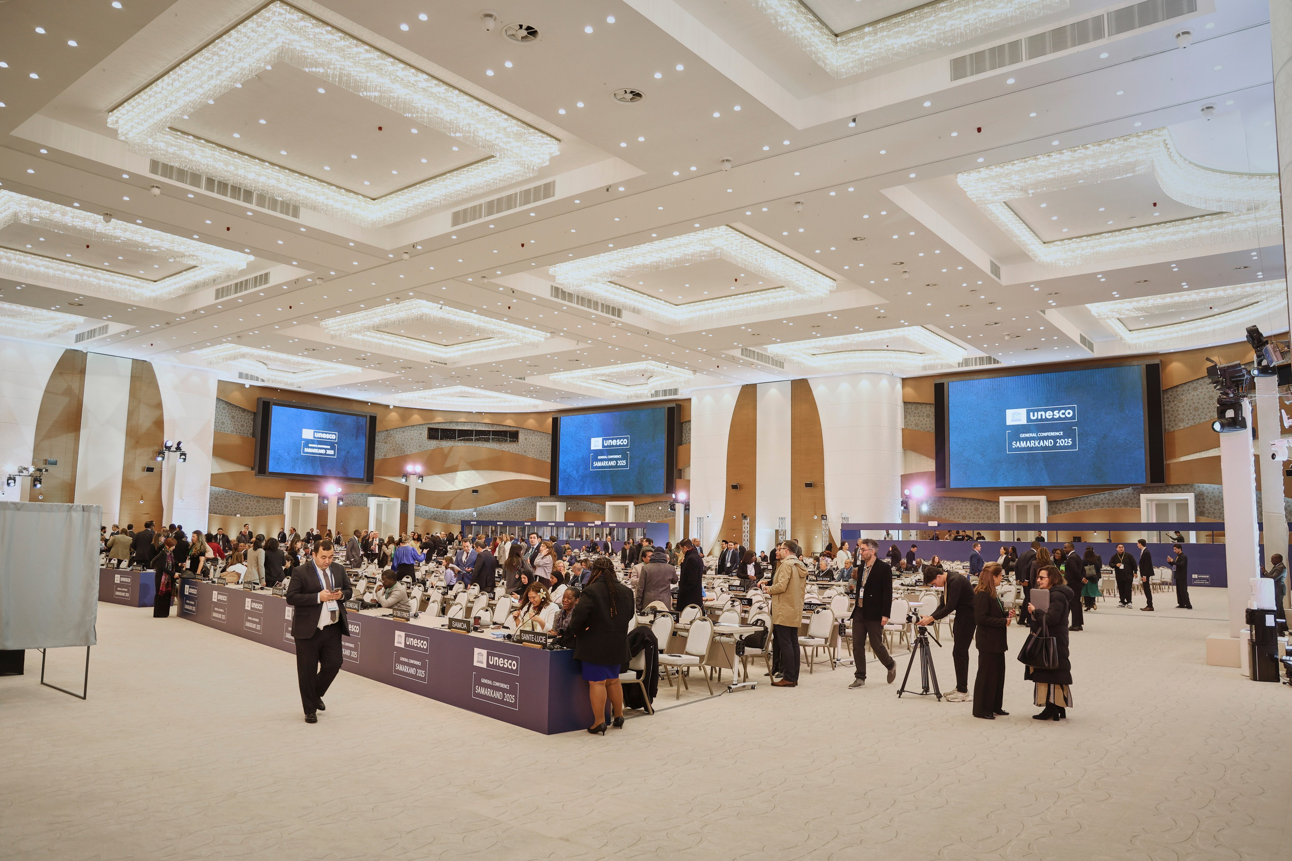 General conference UNESCO 2025 Uzbekistan. Photographer in Uzbekistan and Samarkand Djasur Marupov