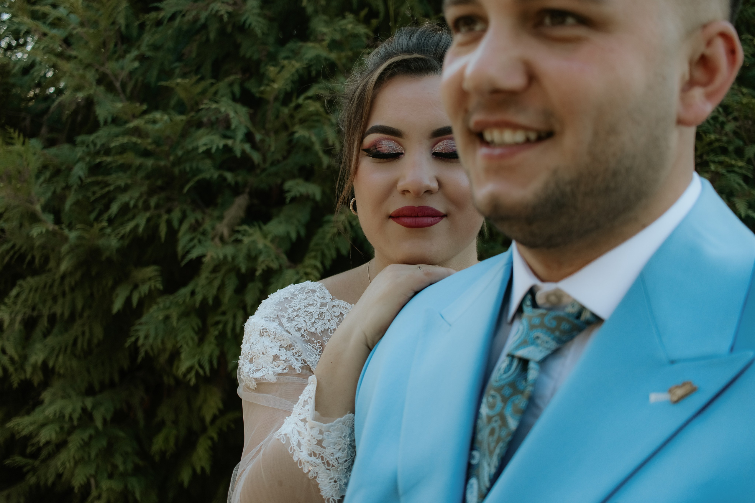 Ramona & Sebi. Fotograf si videograf — evenimente si studio