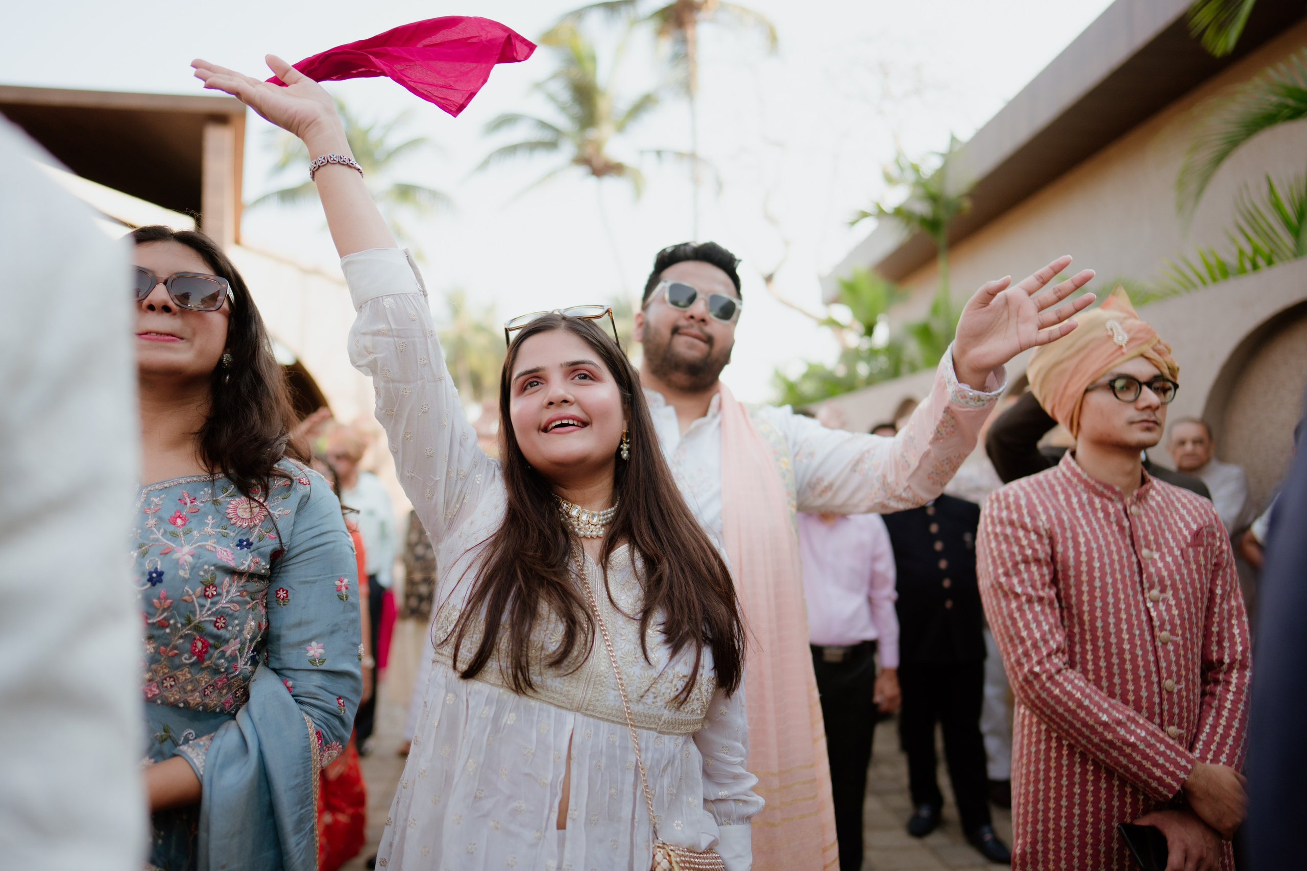 WEDDINGS. Love Emotions Weddings